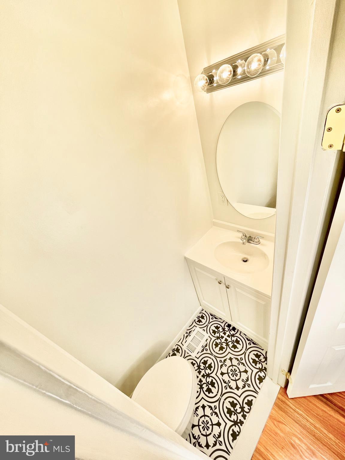 NEWPORT ESTATES - Residential