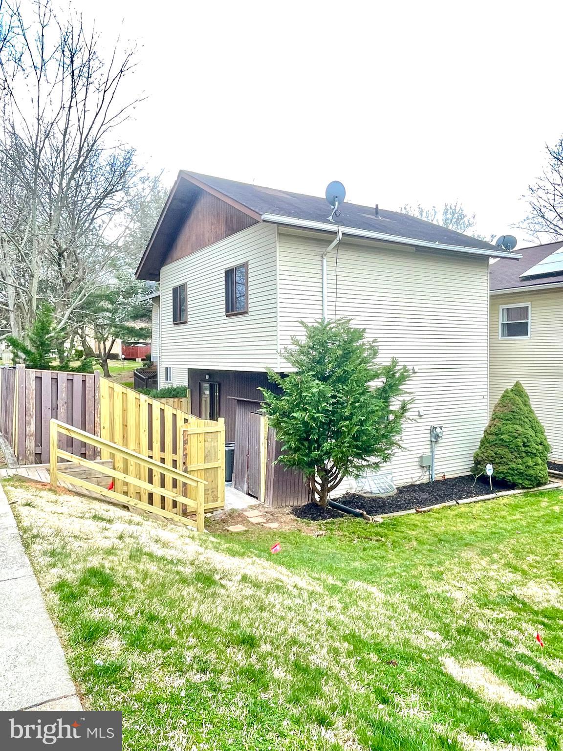 NEWPORT ESTATES - Residential