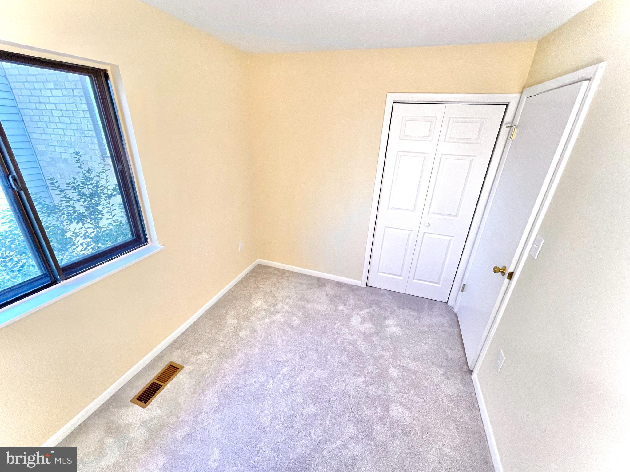 NEWPORT ESTATES - Residential