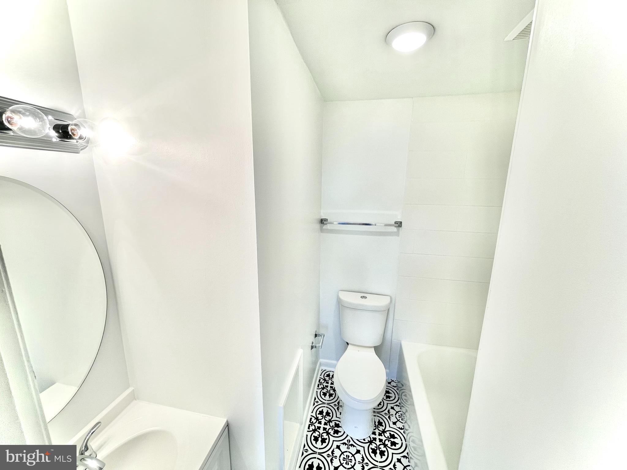 NEWPORT ESTATES - Residential