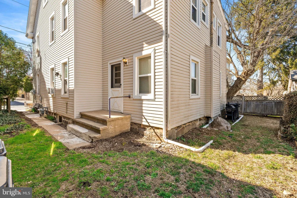 69 Pine Street Unit 1, Princeton, NJ 08542