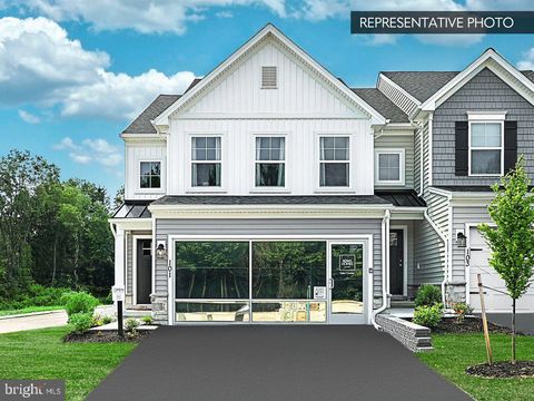 Townhouse For Sale - 2255 Hampden Court #LOT 27<br/> Cumberland County, ENOLA, PA 17025