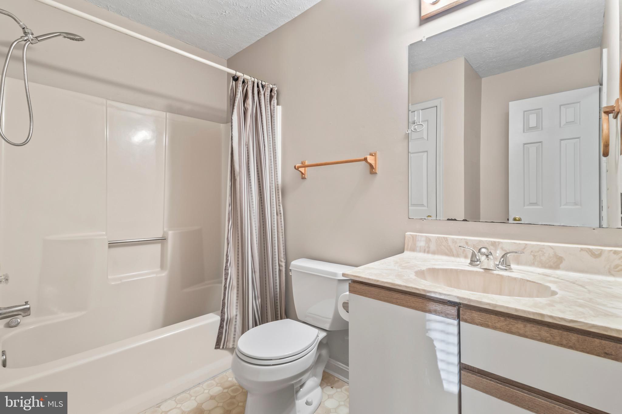 ALBRITTAIN ESTATES - Residential