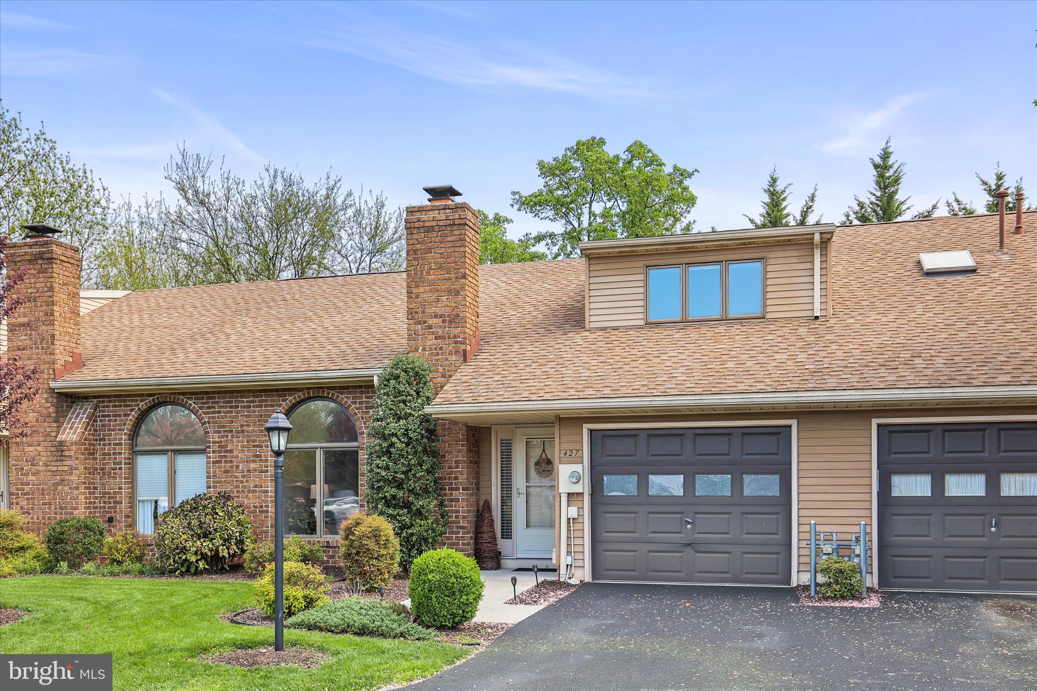 427 DEERFIELD DRIVE 427