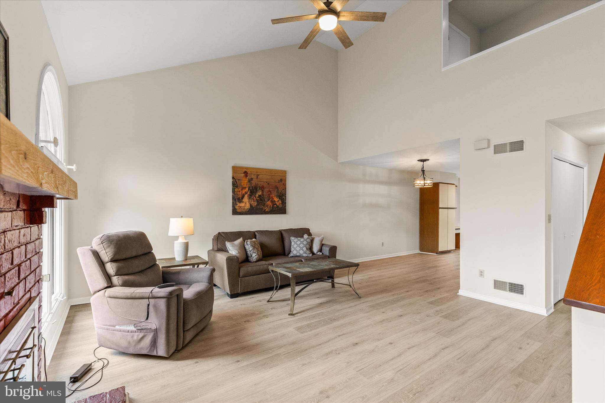 427 DEERFIELD DRIVE 427