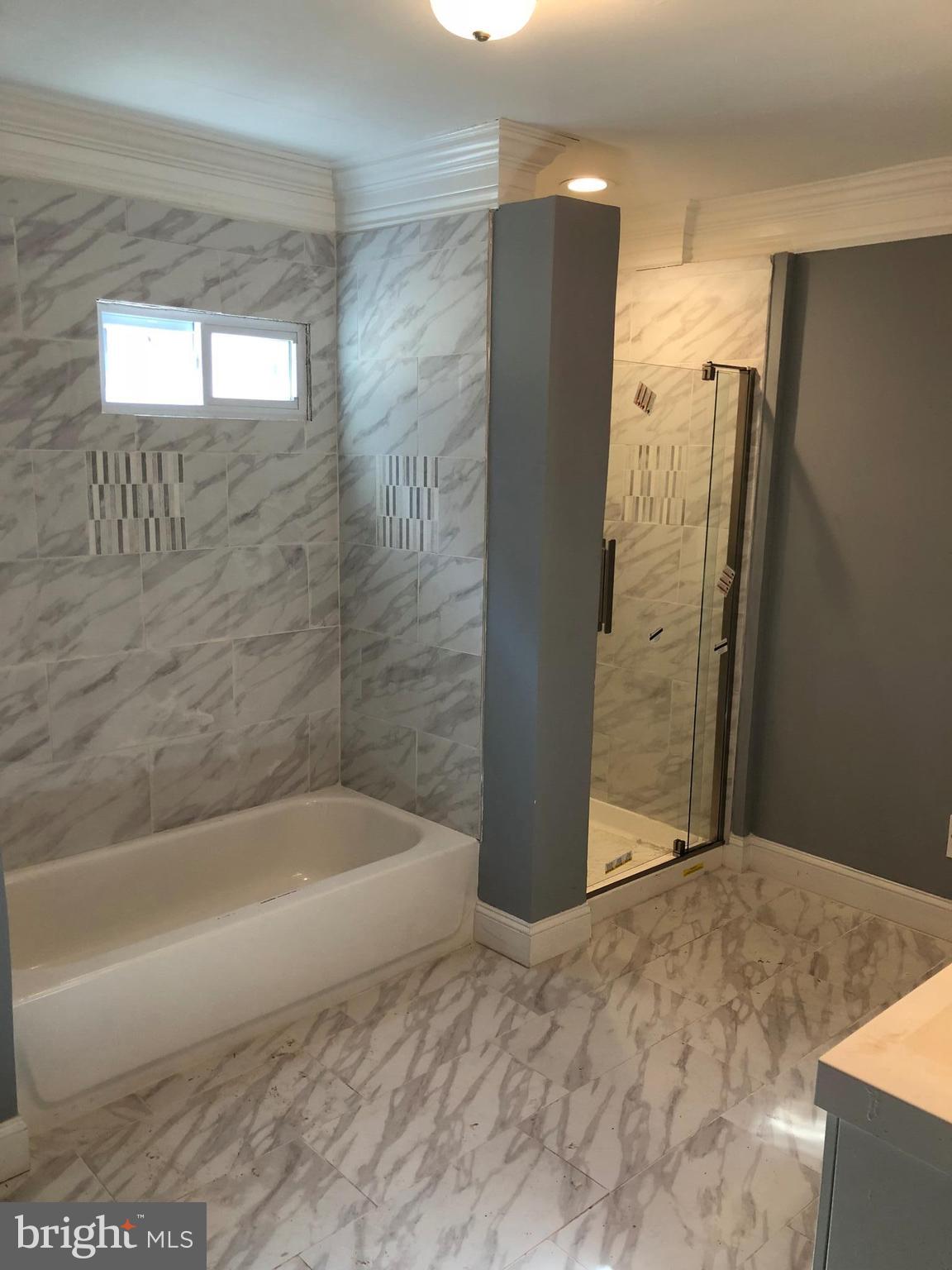 GLENN DALE - Residential Lease