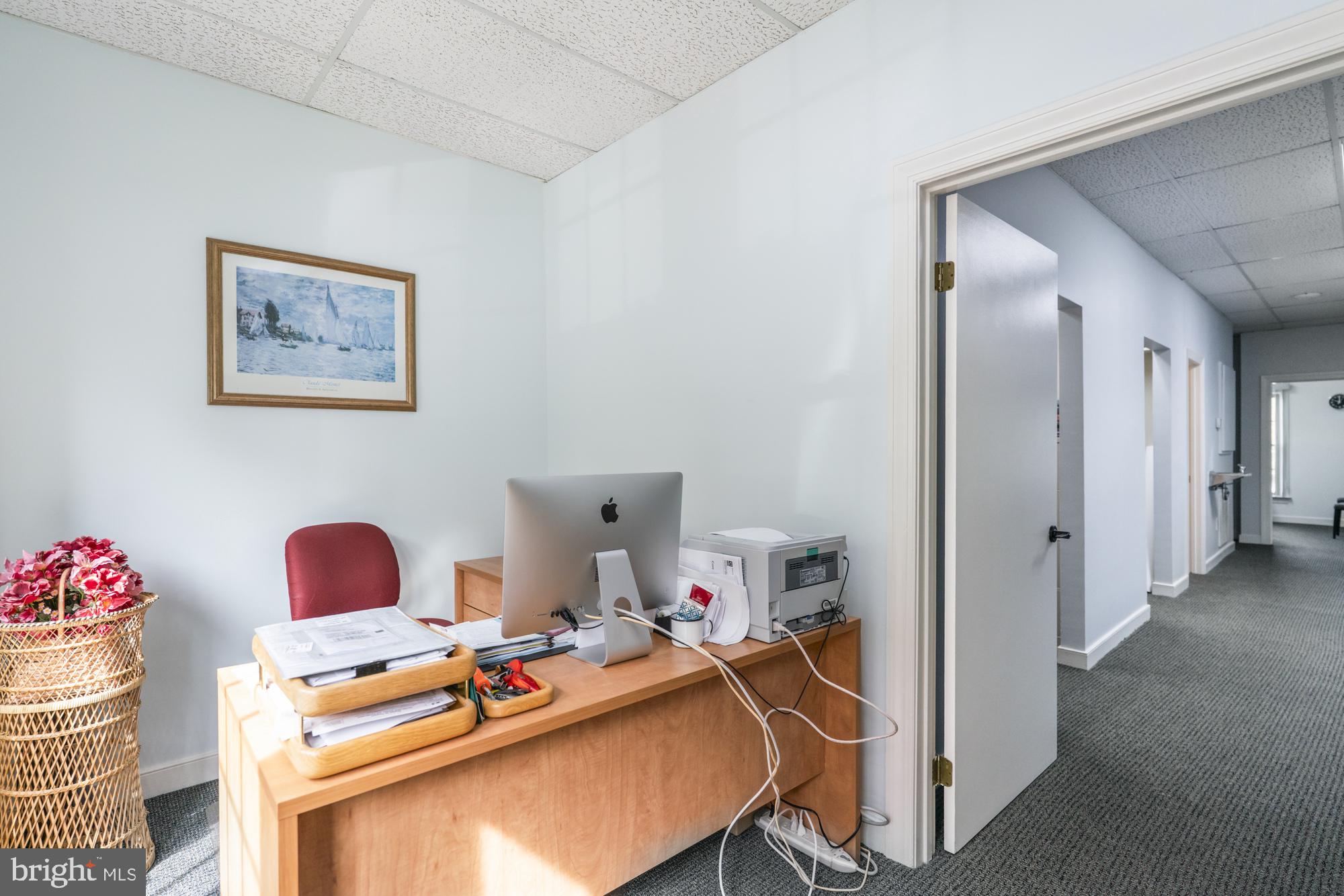 8403 RICHMOND HIGHWAY