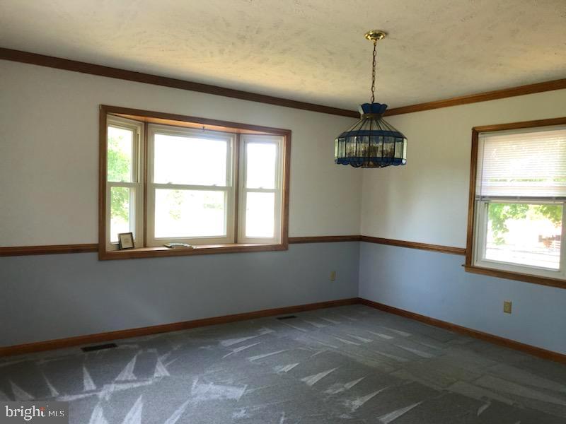 FAIRFIELD ACRES - Residential