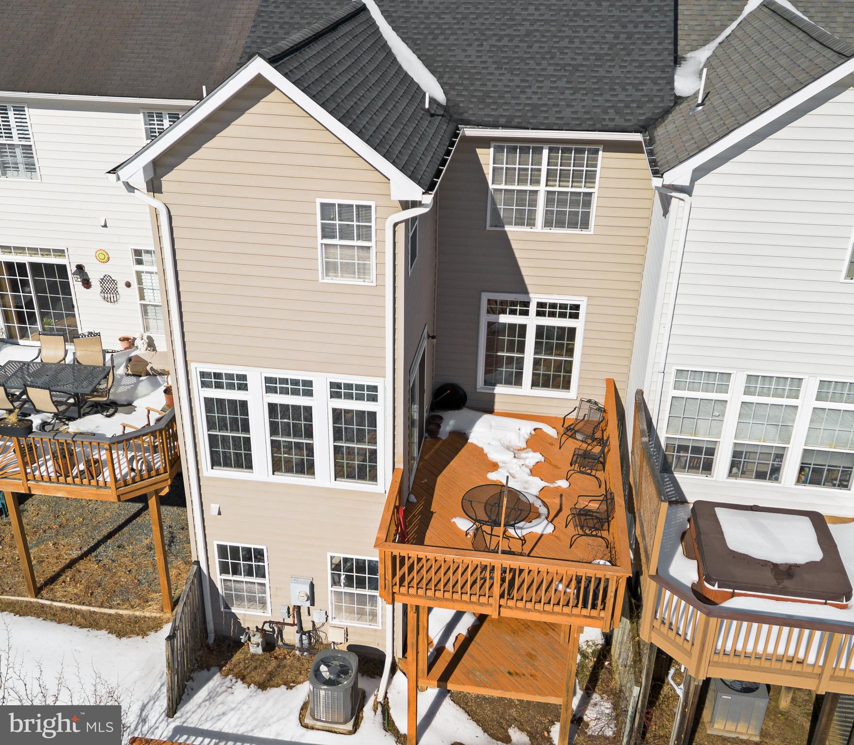 BARNSLEY MANOR ESTATES - Residential