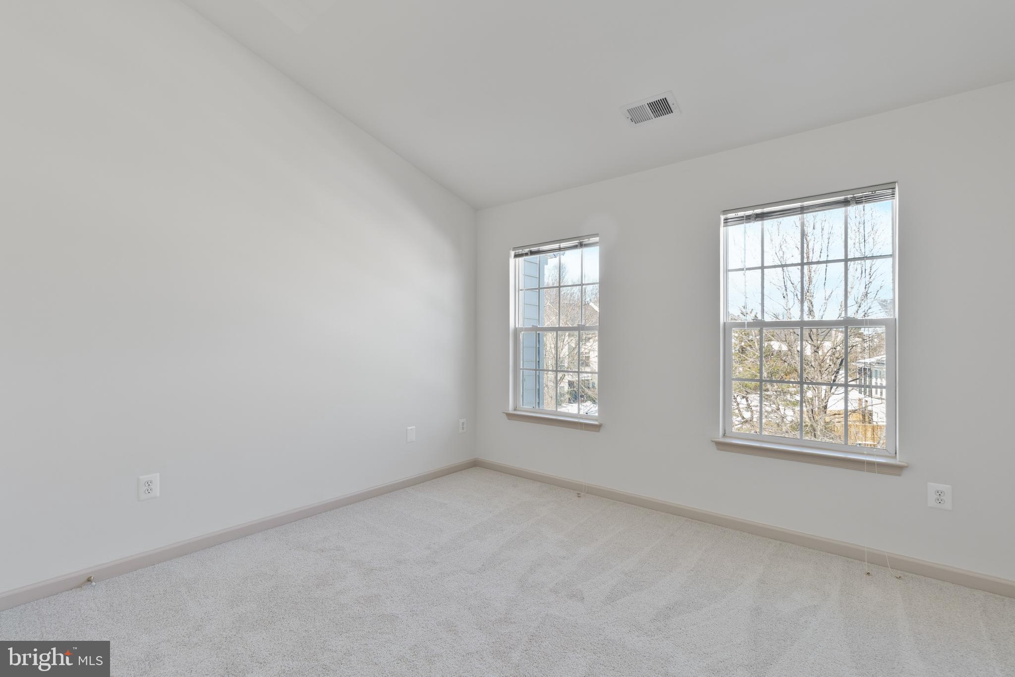 BARNSLEY MANOR ESTATES - Residential