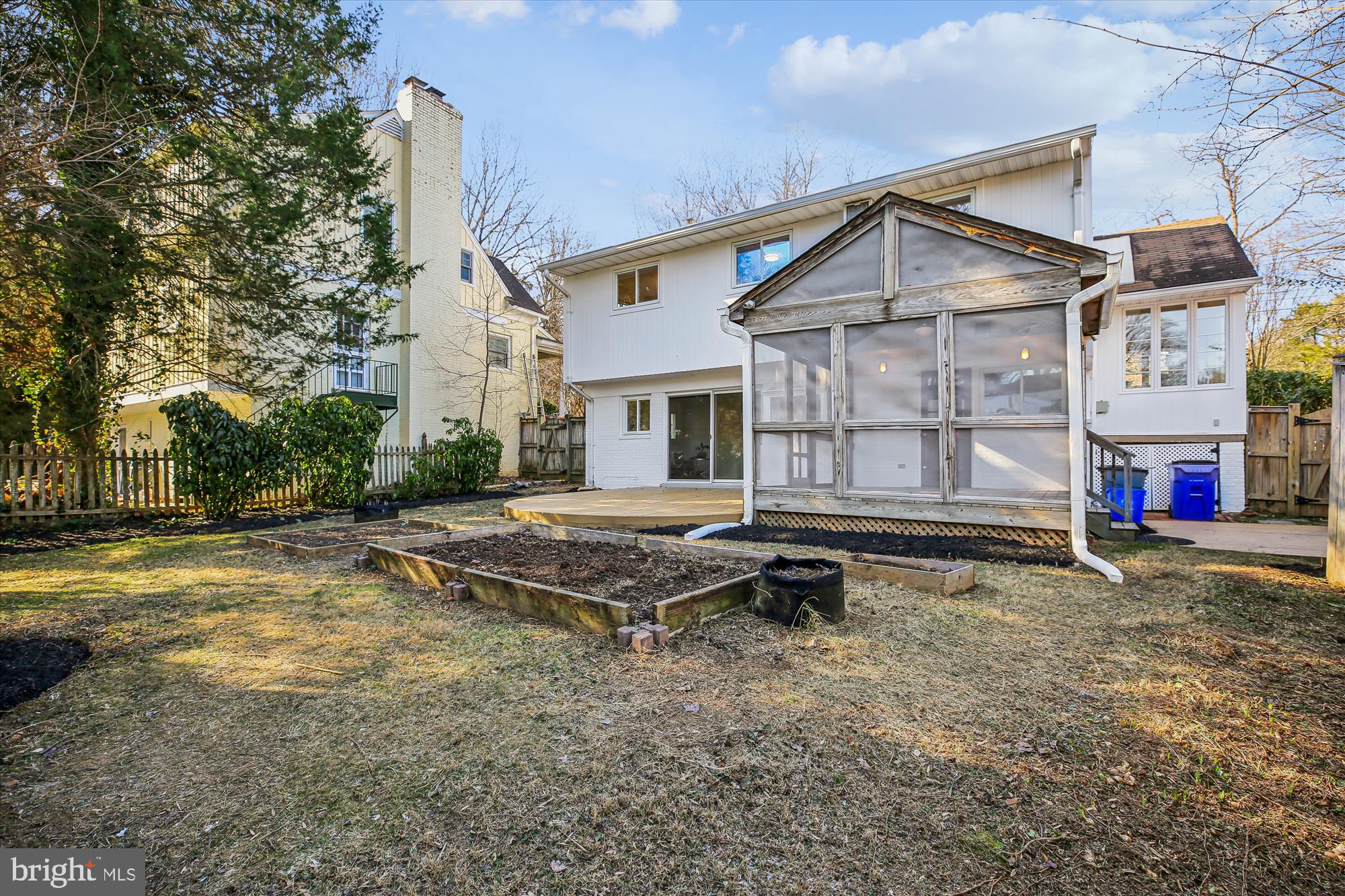 CHEVY CHASE MANOR - Residential