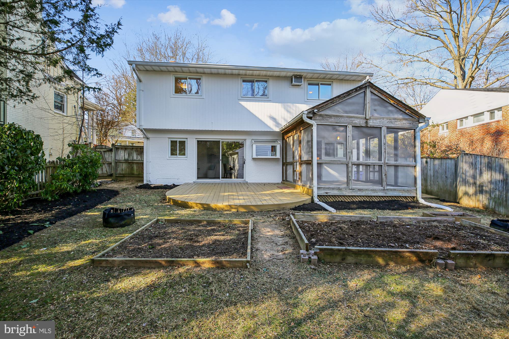 CHEVY CHASE MANOR - Residential