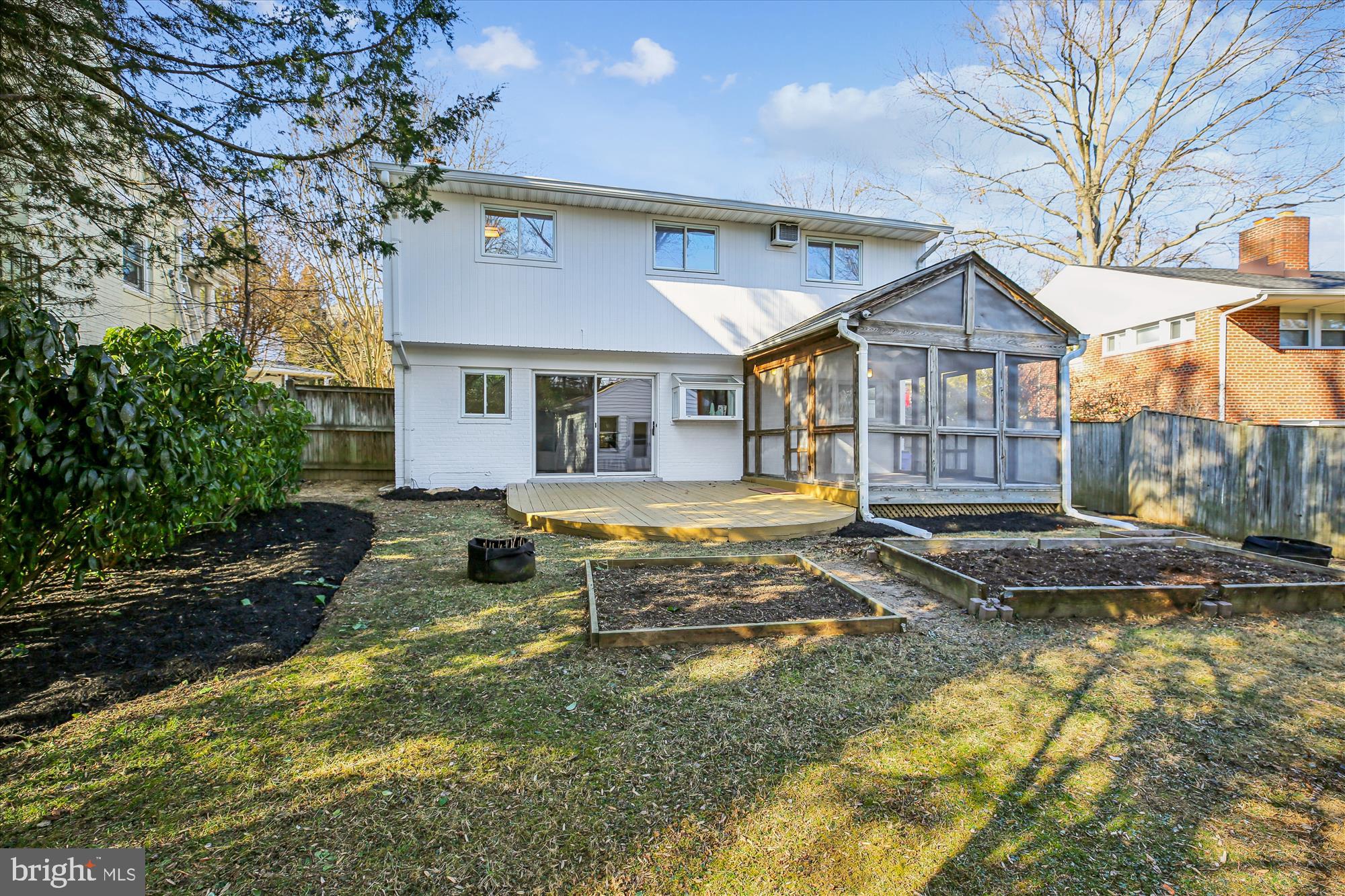 CHEVY CHASE MANOR - Residential