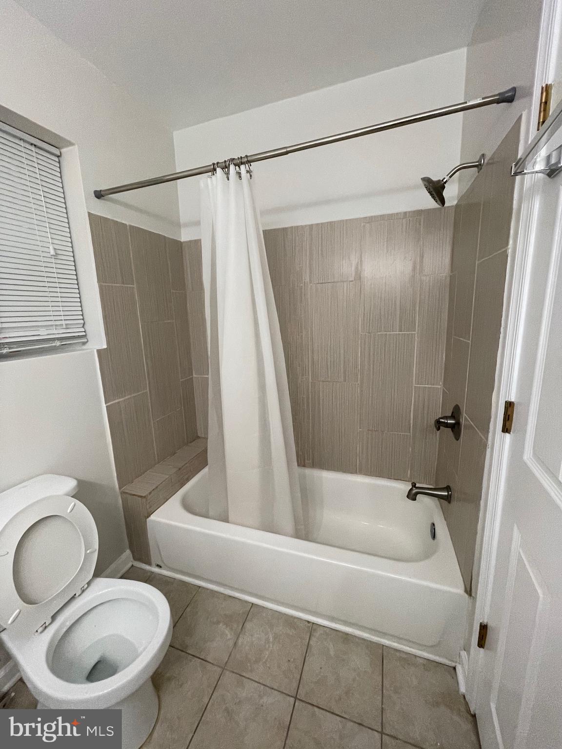 PATTERSON PARK - Residential Lease