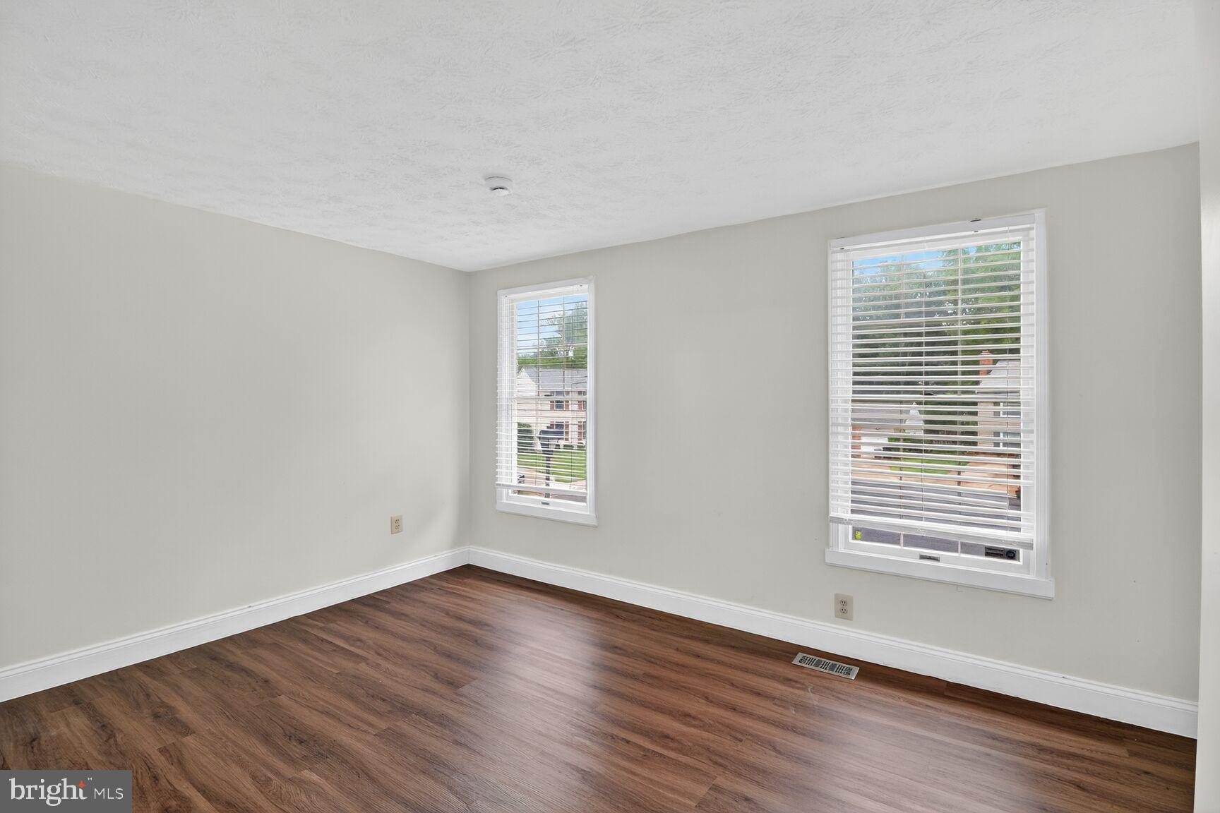 ELLICOTT HILLS - Residential Lease