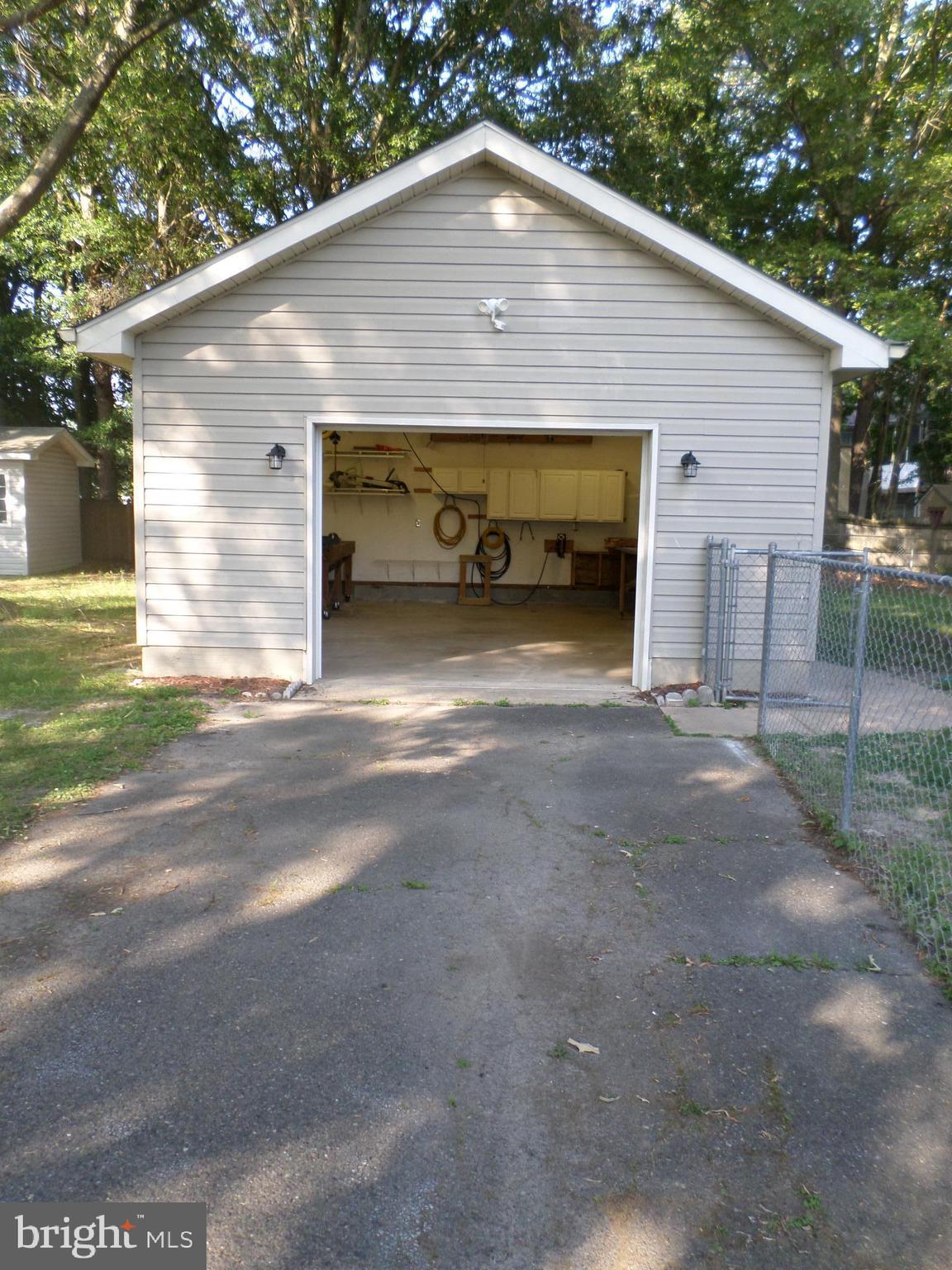 TOWN OF COLONIAL BEACH - Residential