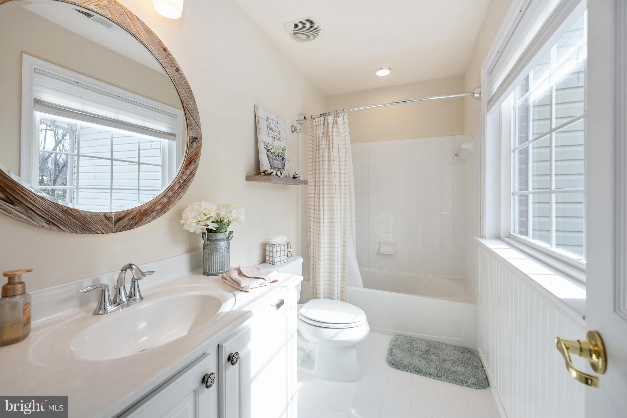 OAKLEY RESERVE - Residential