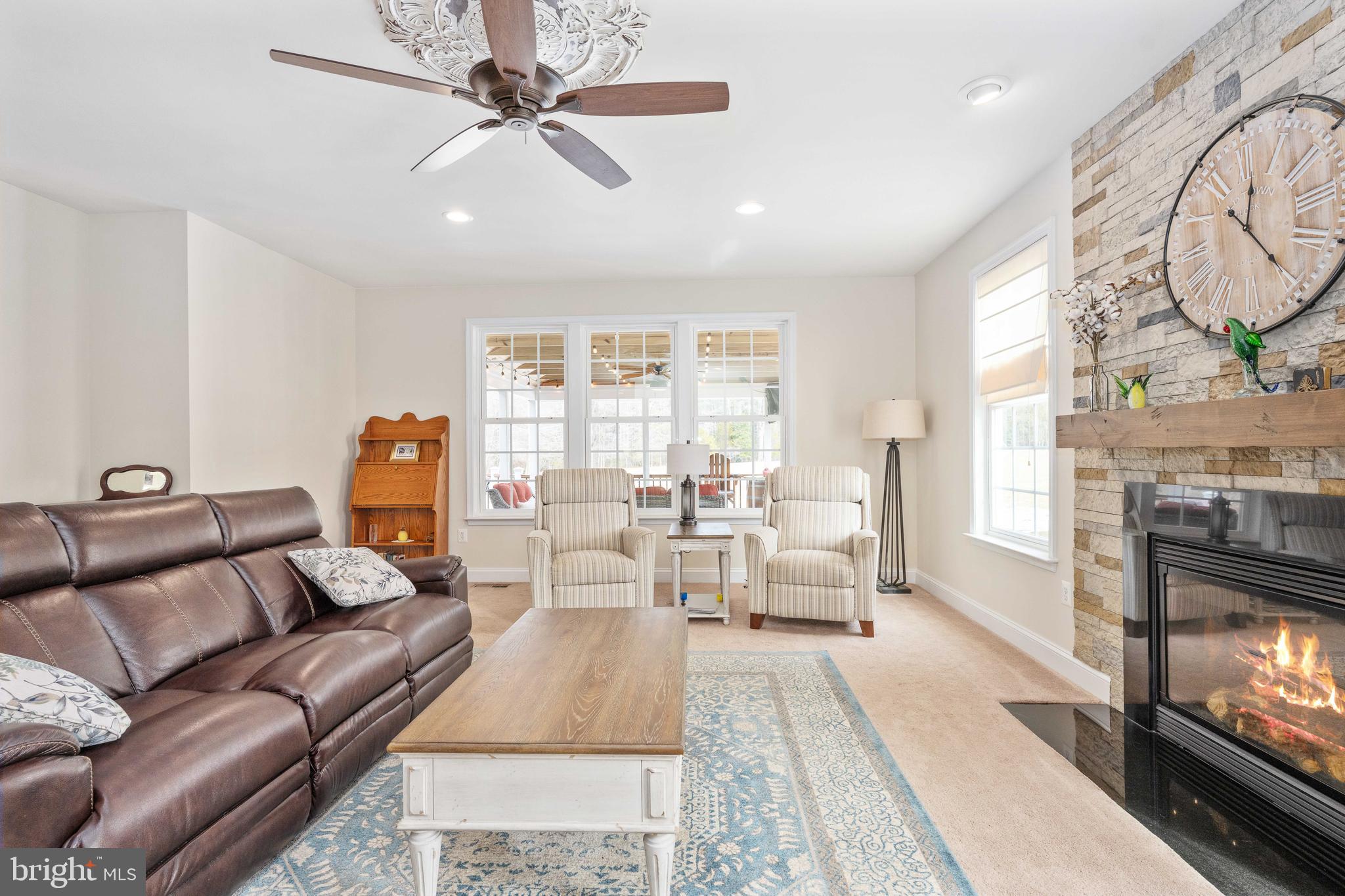 OAKLEY RESERVE - Residential