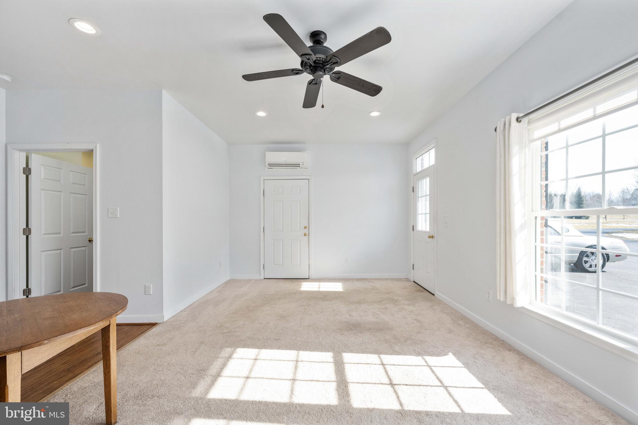 OAKLEY RESERVE - Residential