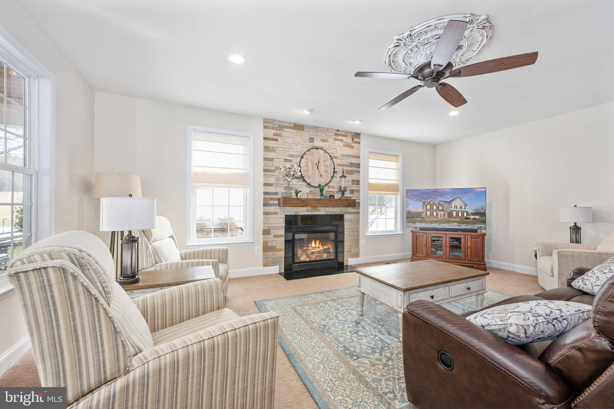 OAKLEY RESERVE - Residential