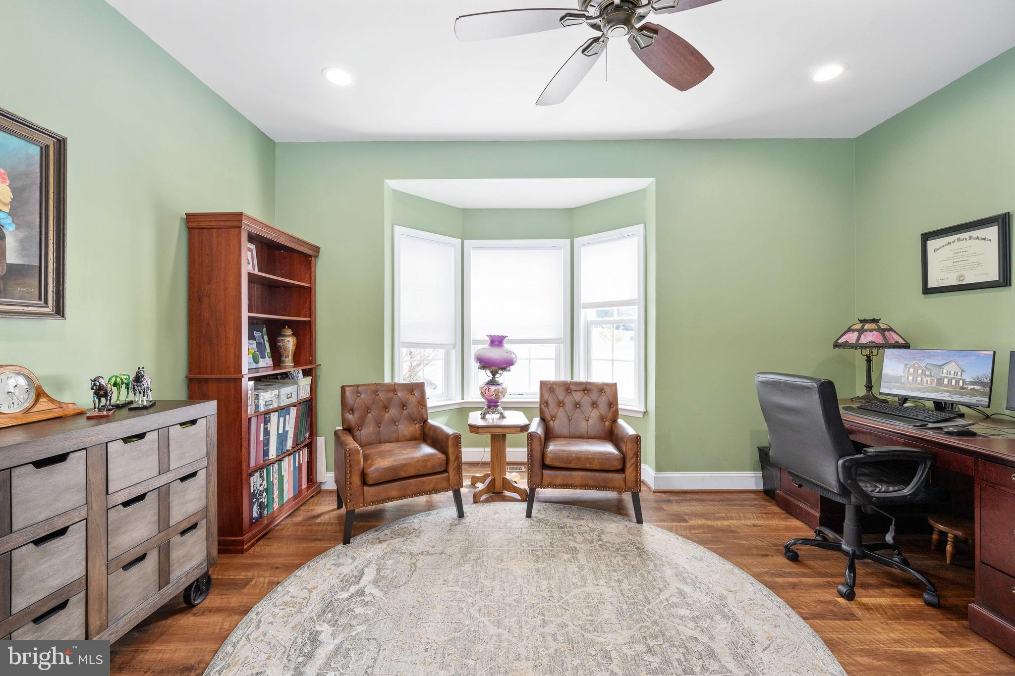 OAKLEY RESERVE - Residential