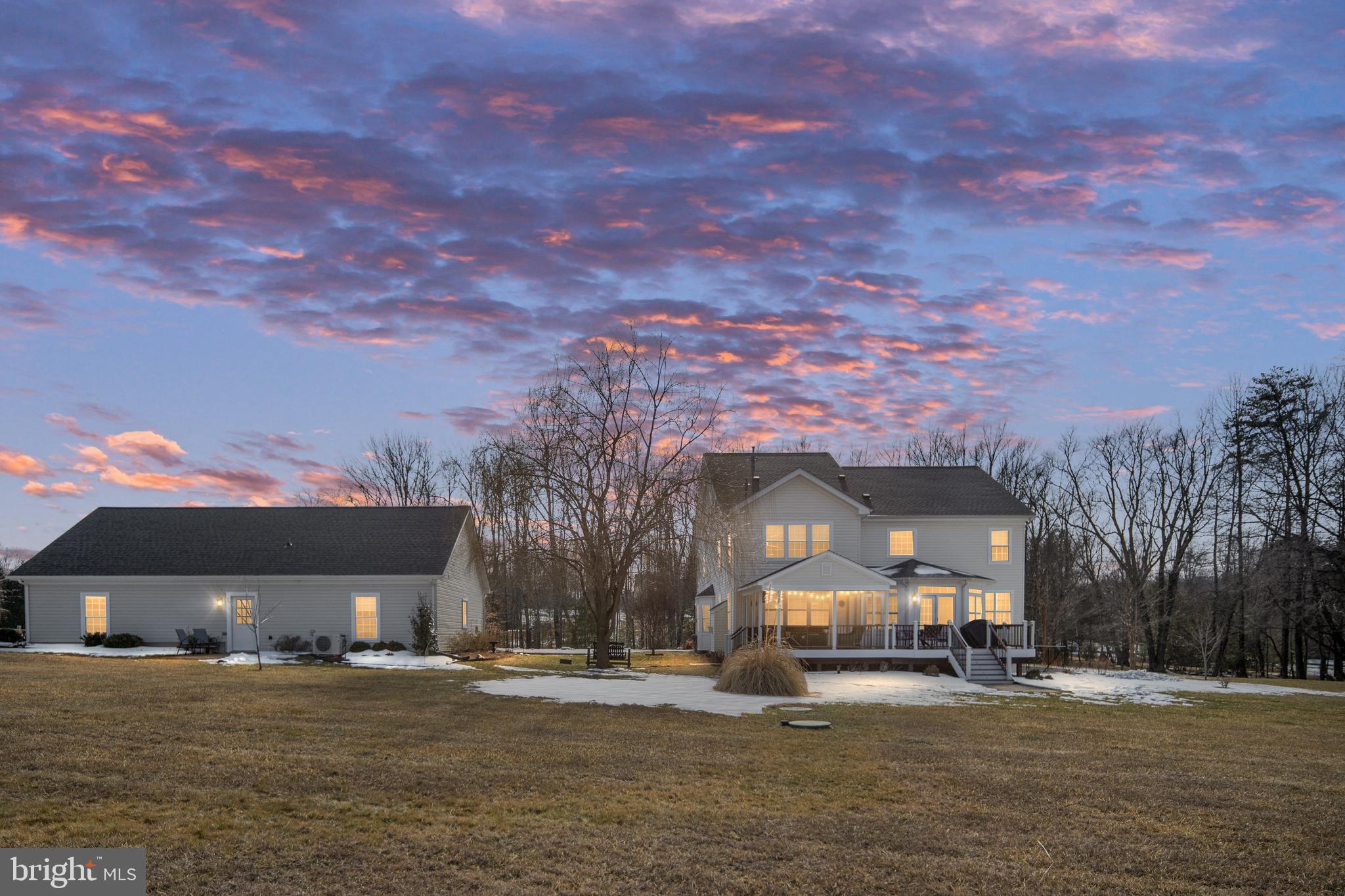 OAKLEY RESERVE - Residential