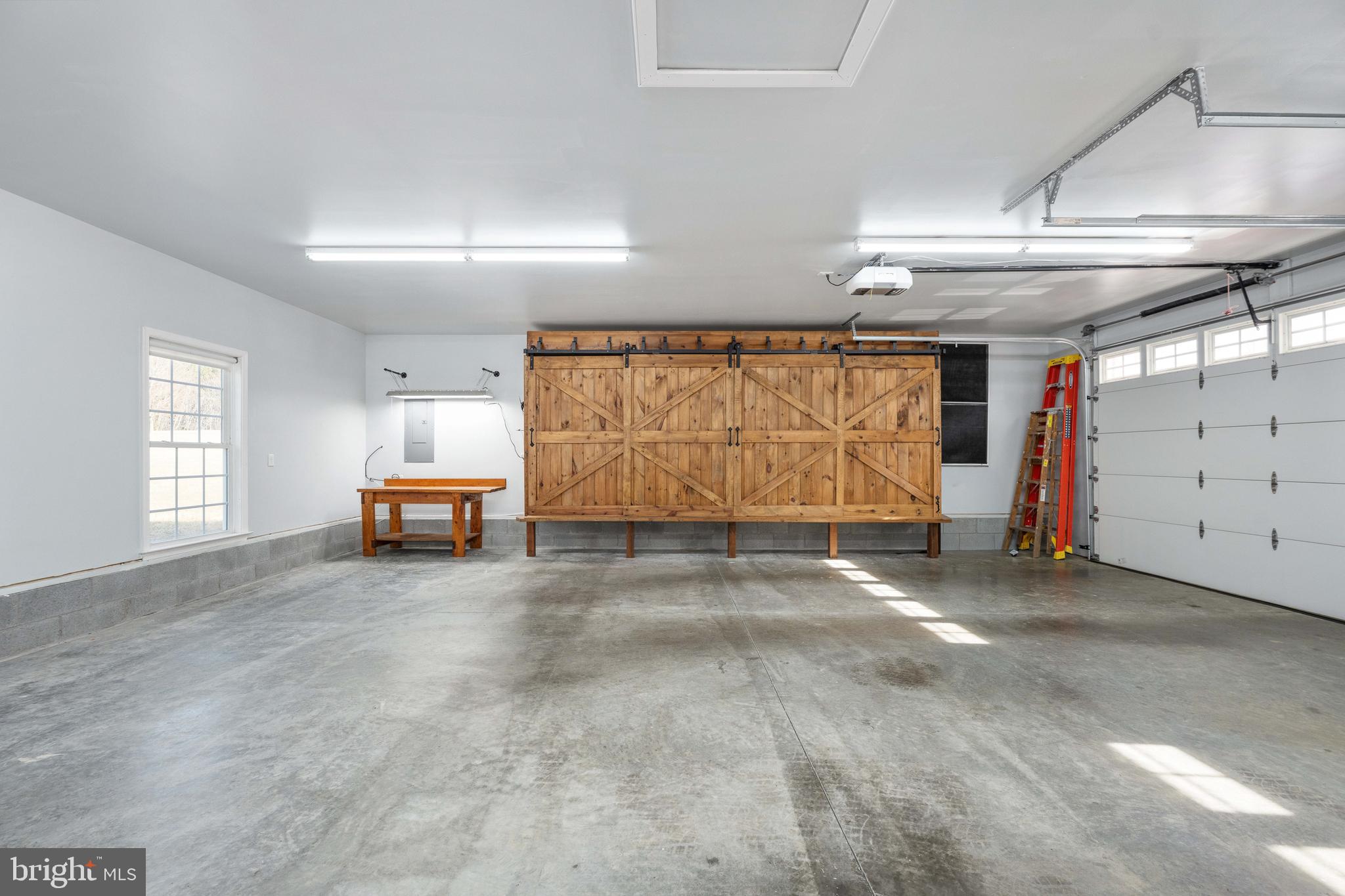 OAKLEY RESERVE - Residential