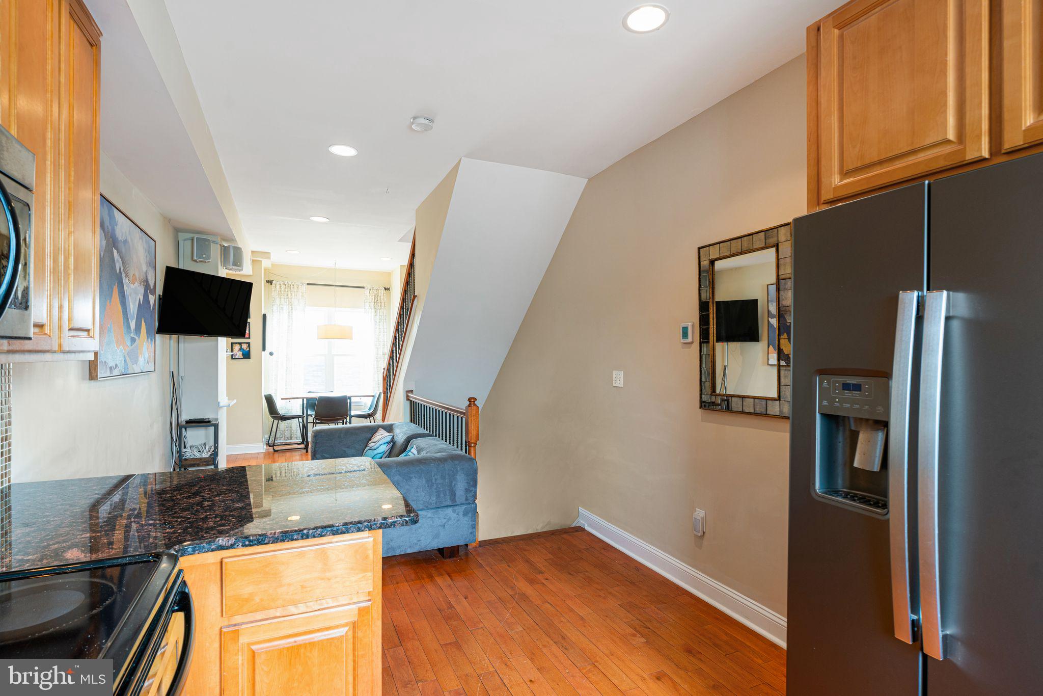 PASSYUNK SQUARE - Residential