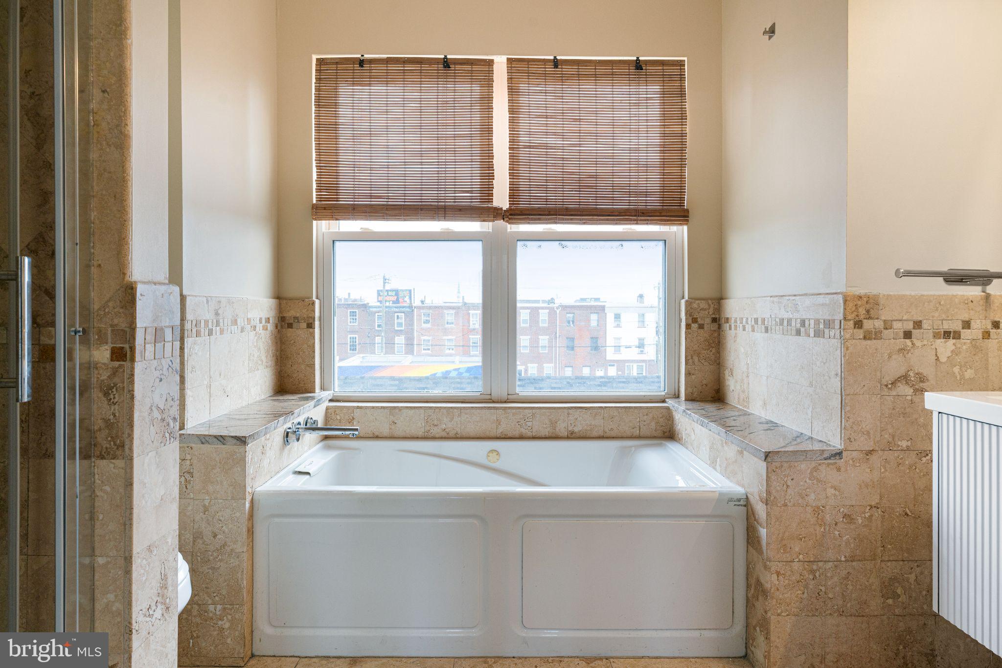 PASSYUNK SQUARE - Residential