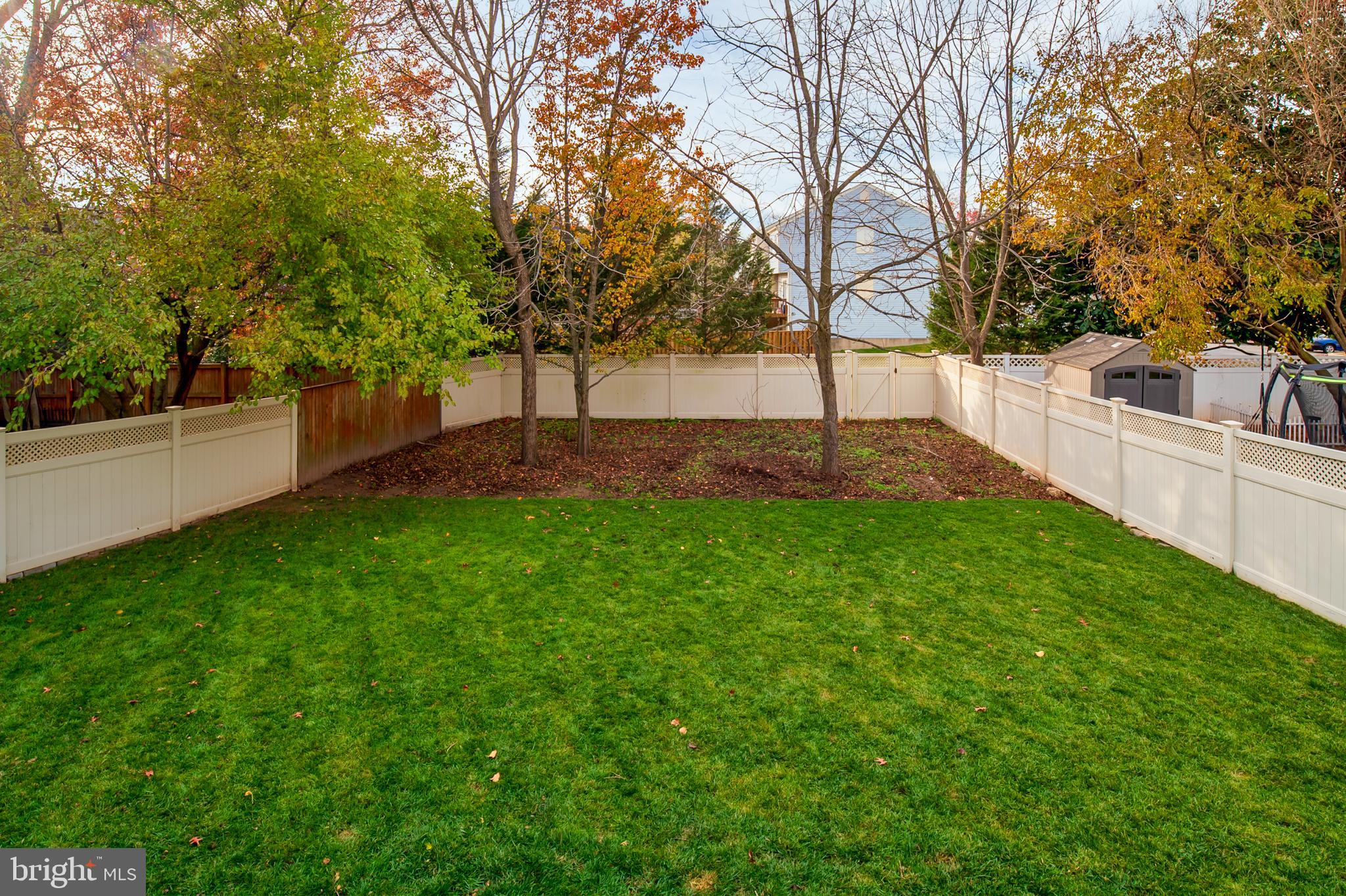 BRIDGEWATER AT CARVEL BEACH - Residential