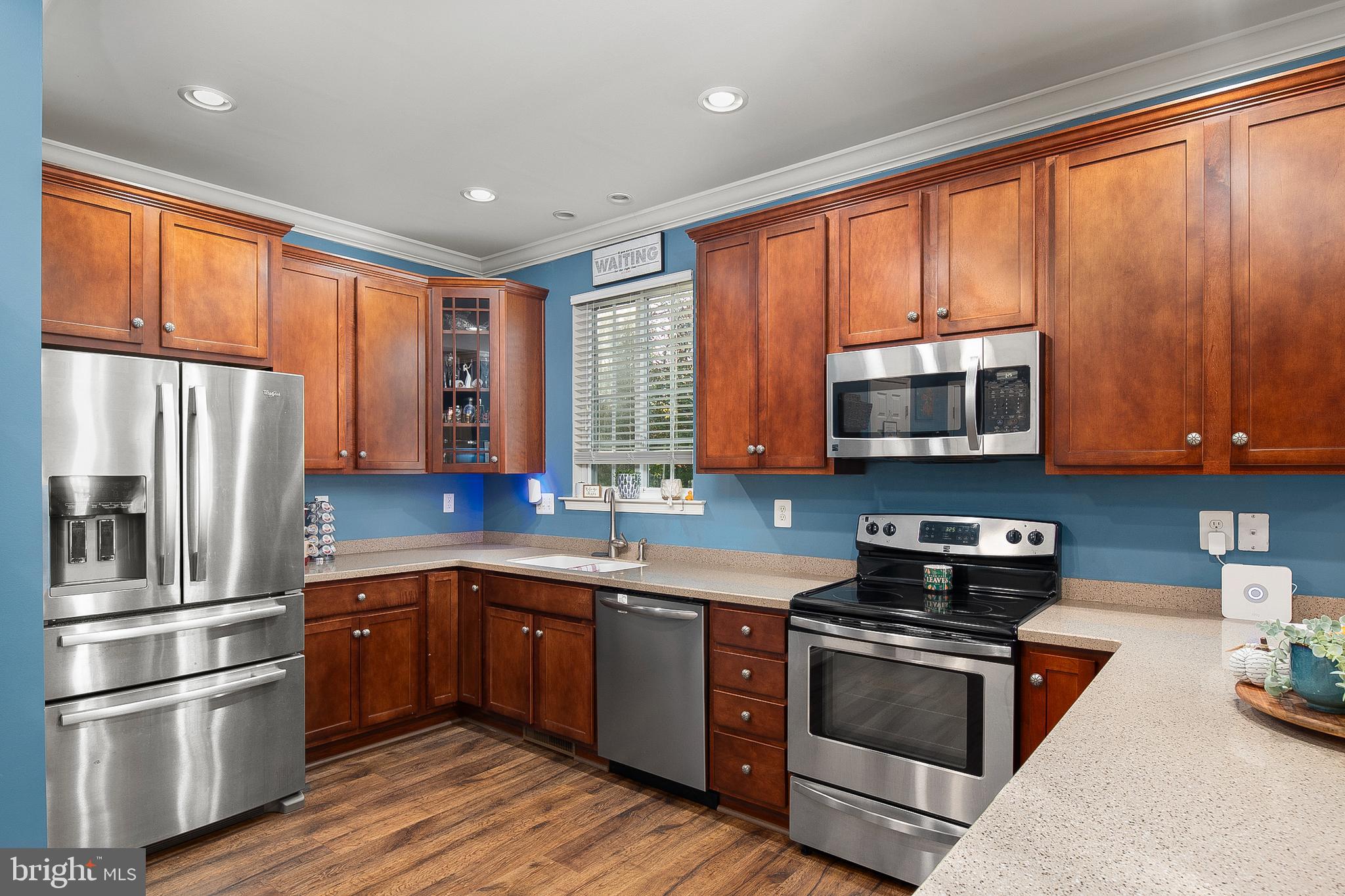 BRIDGEWATER AT CARVEL BEACH - Residential