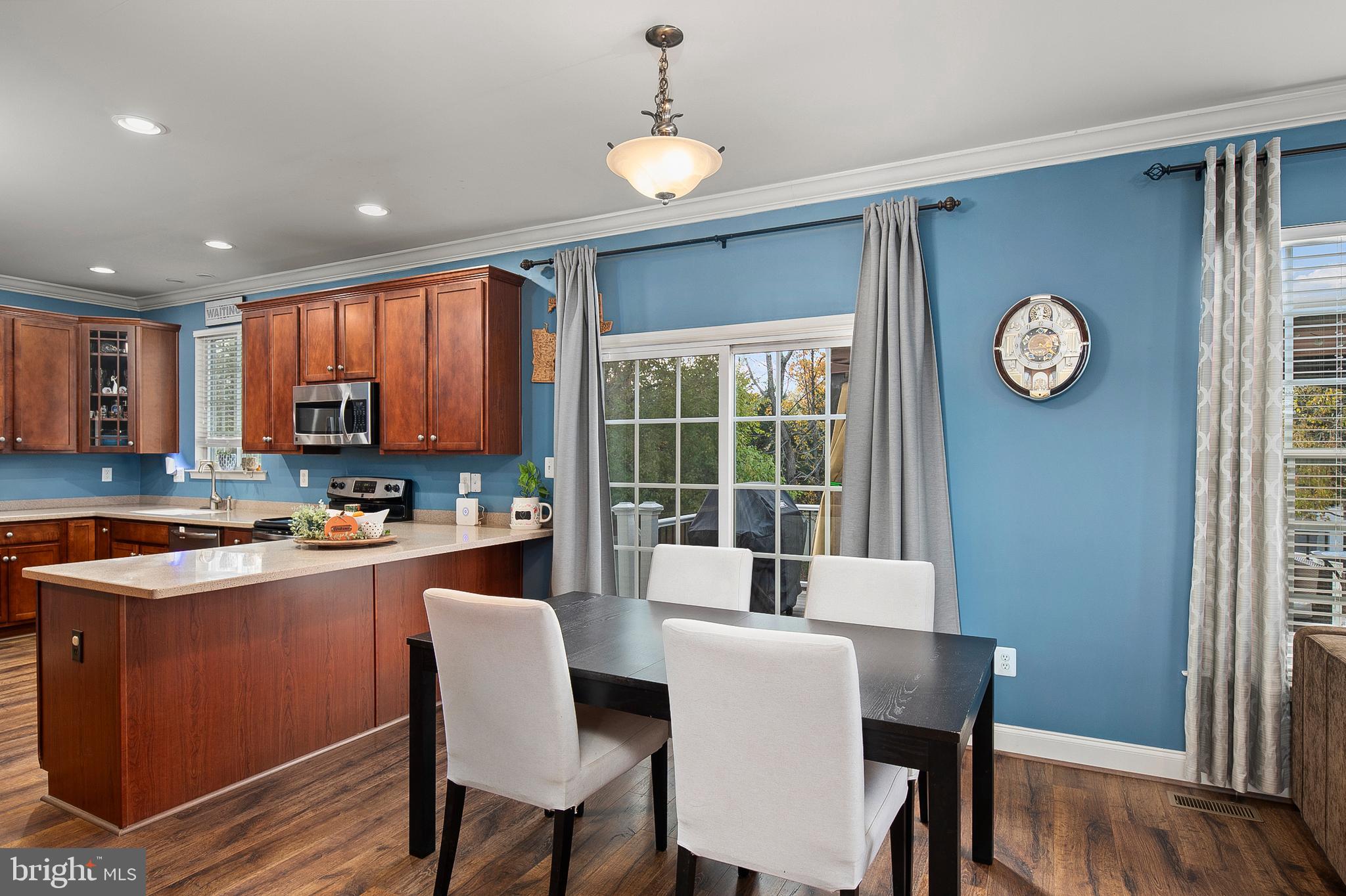 BRIDGEWATER AT CARVEL BEACH - Residential