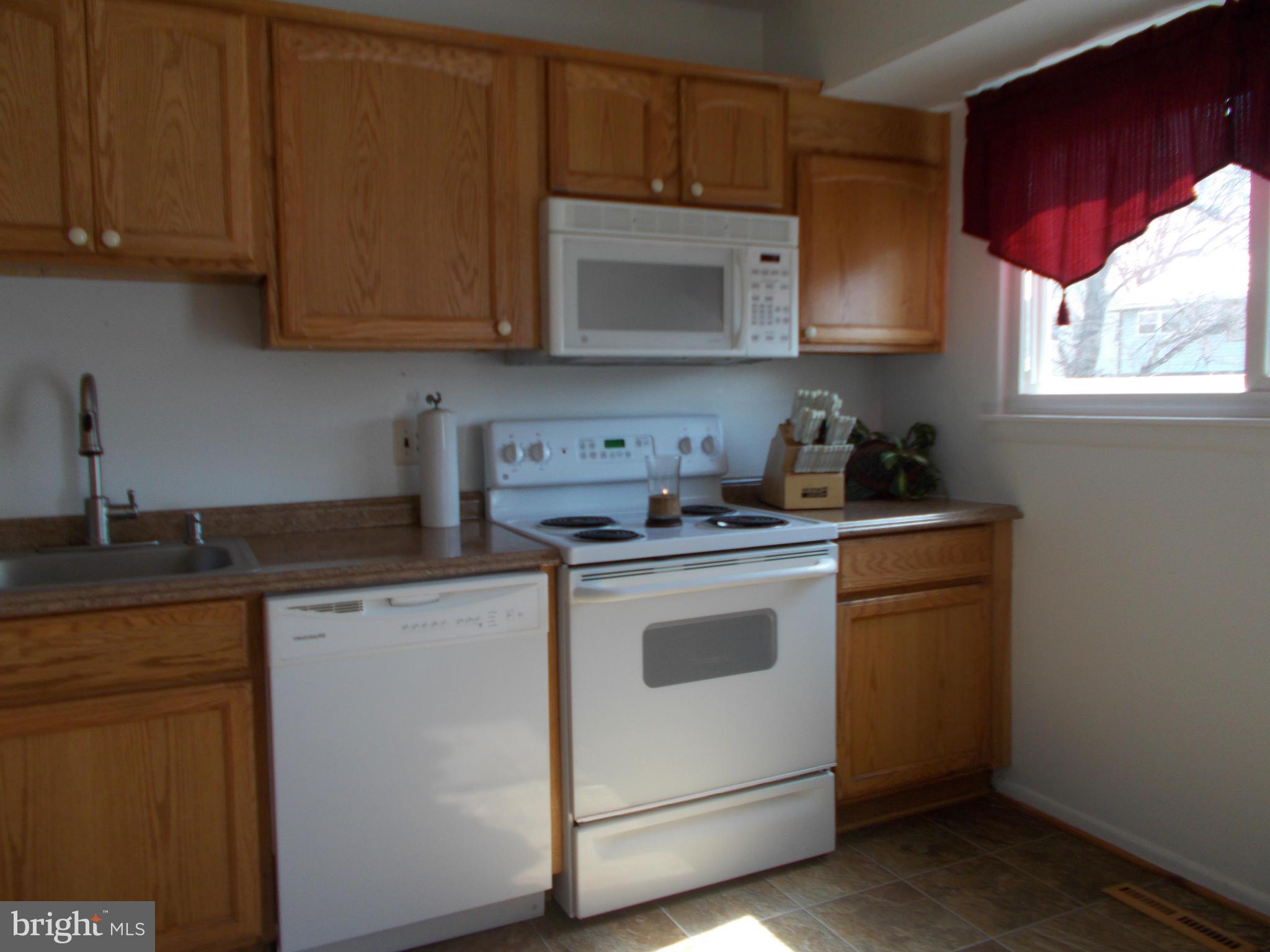 VILLAGE OF OLDE MILL - Residential