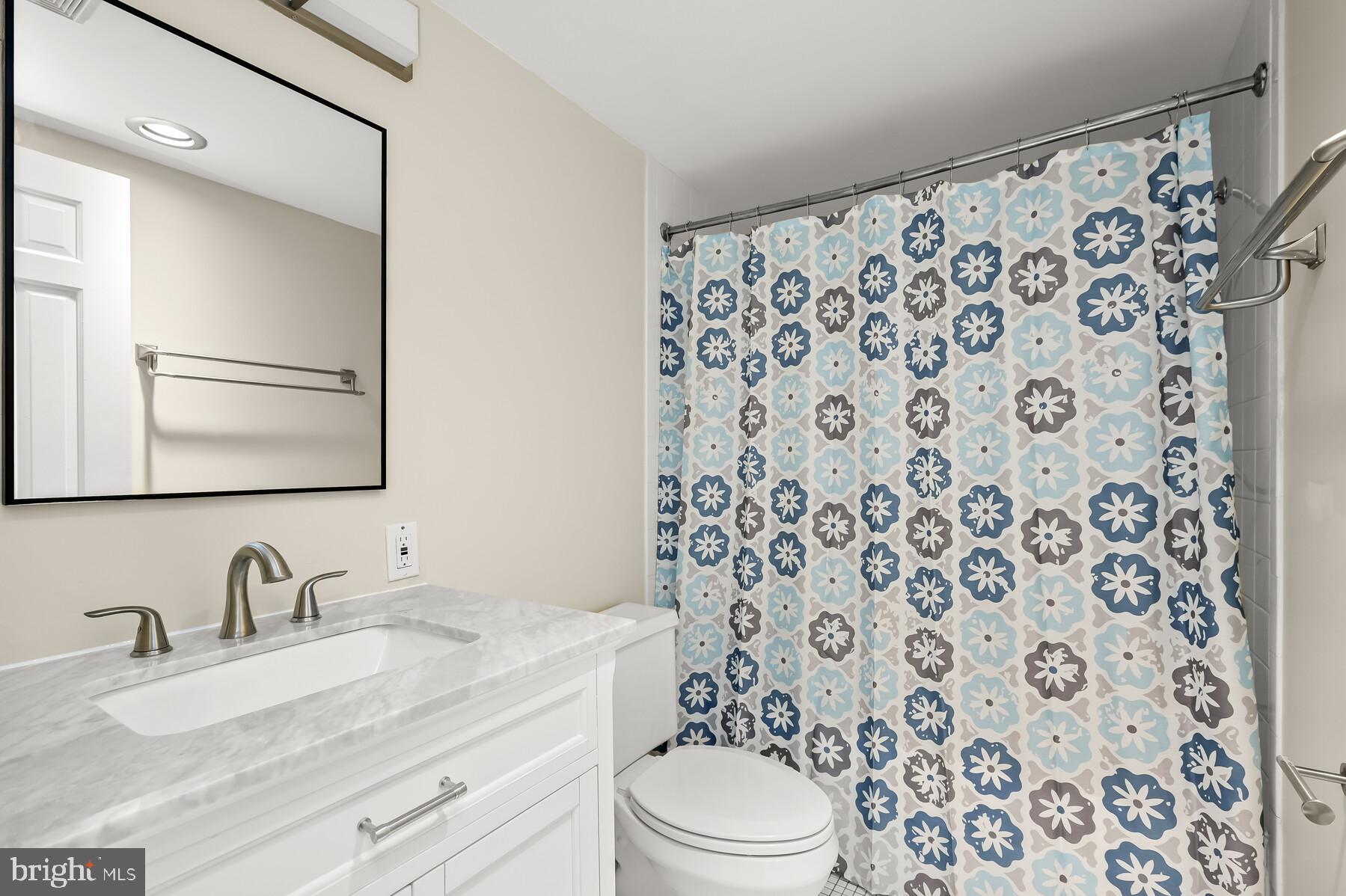 FRIENDSHIP HEIGHTS - Residential