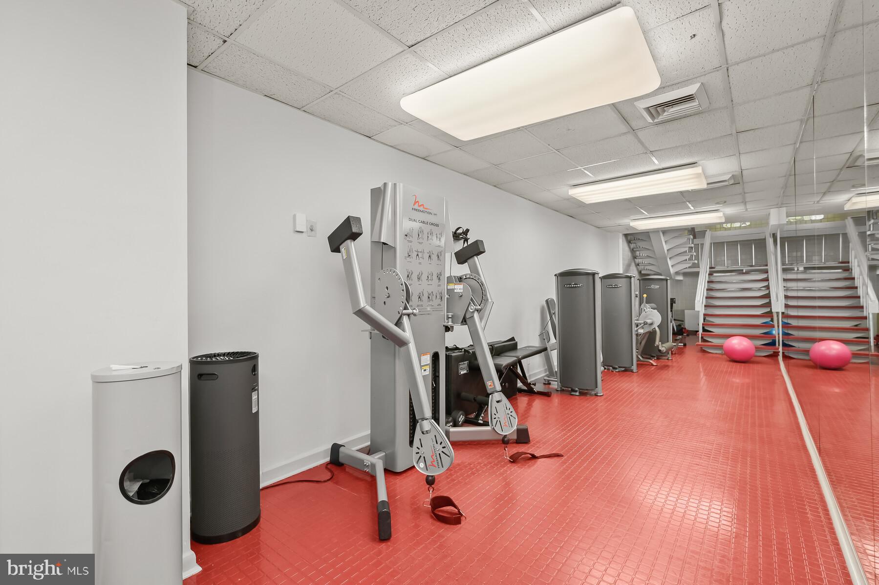 FRIENDSHIP HEIGHTS - Residential