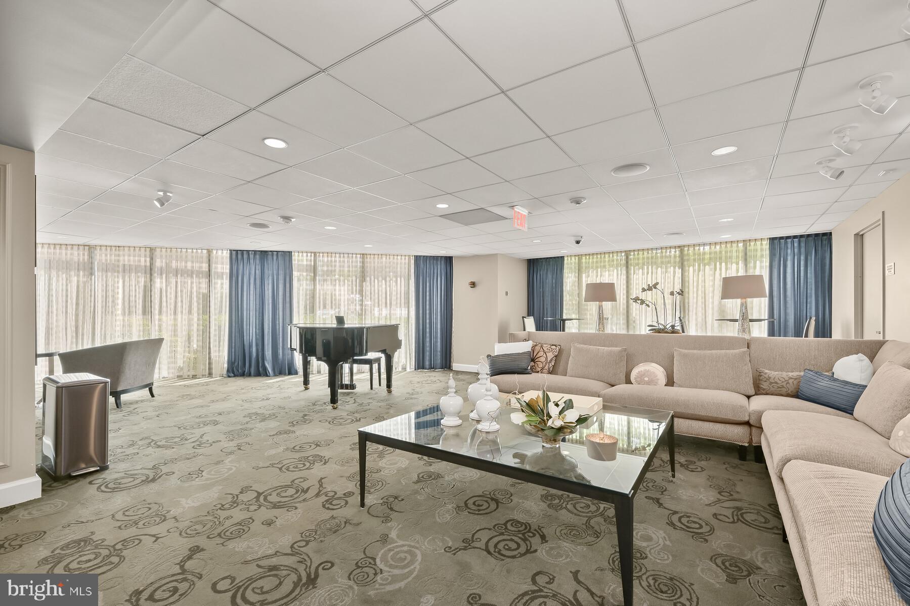 FRIENDSHIP HEIGHTS - Residential