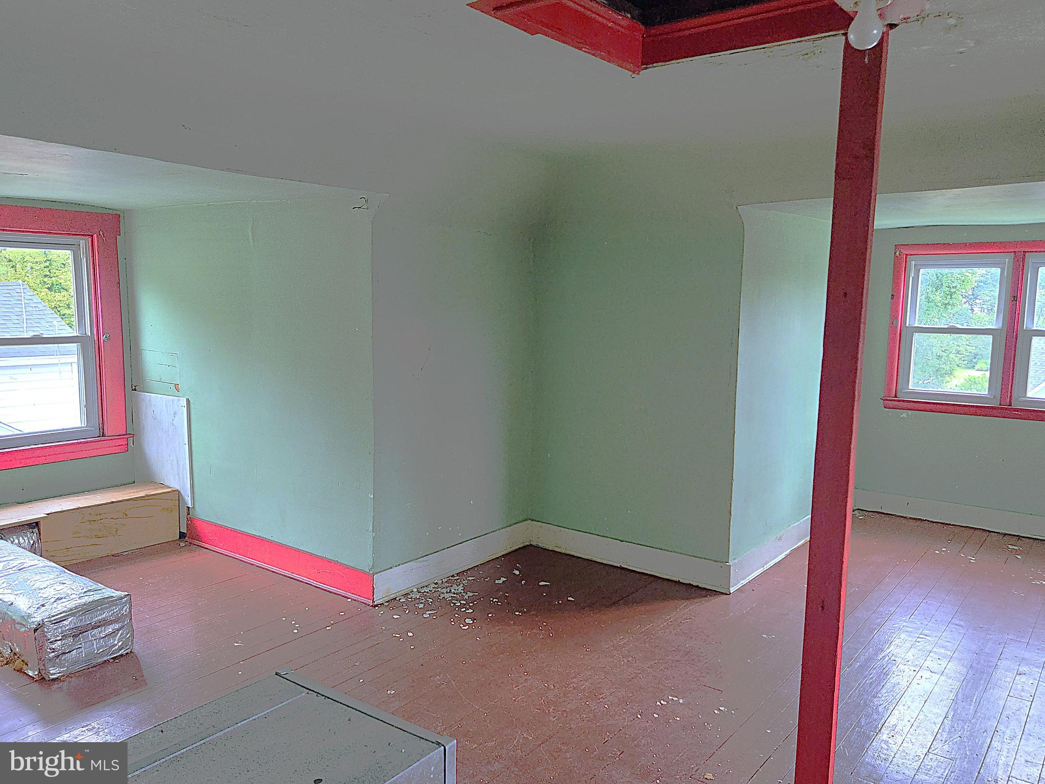 OVERLEA - Residential