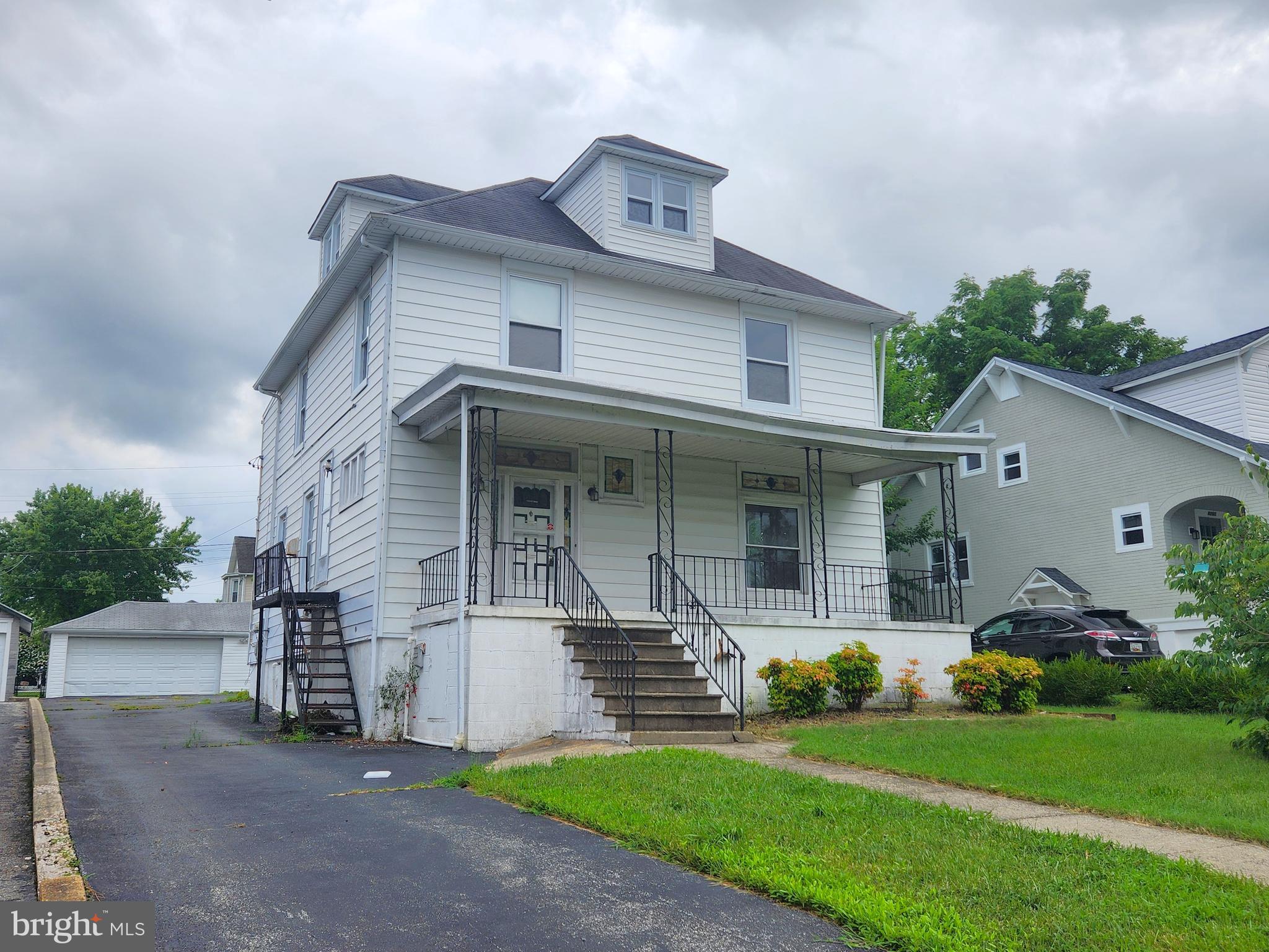 OVERLEA - Residential