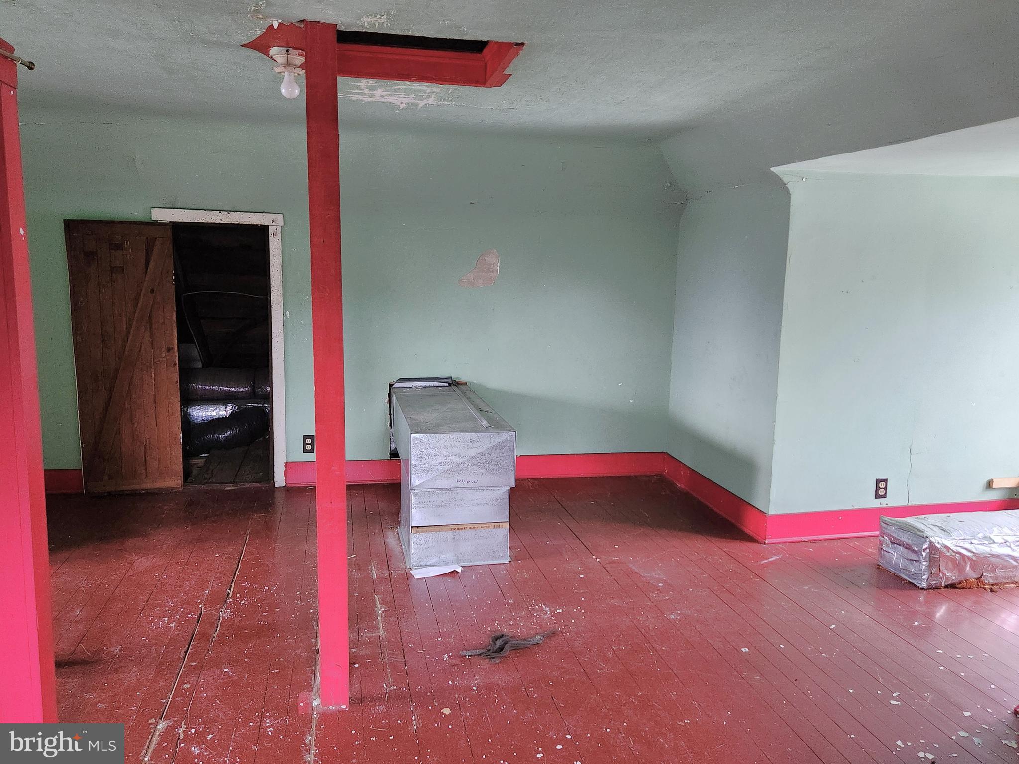 OVERLEA - Residential