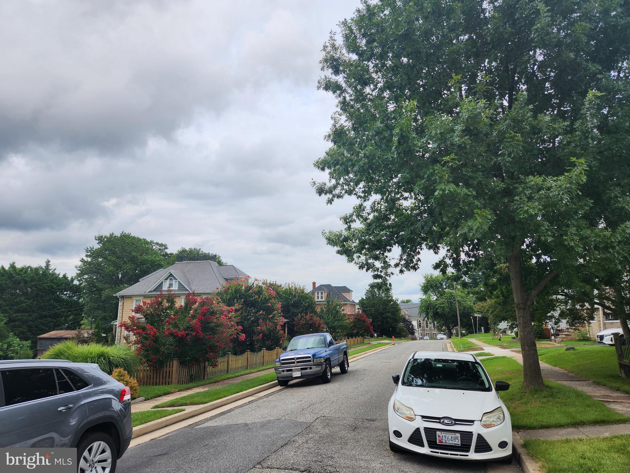 OVERLEA - Residential