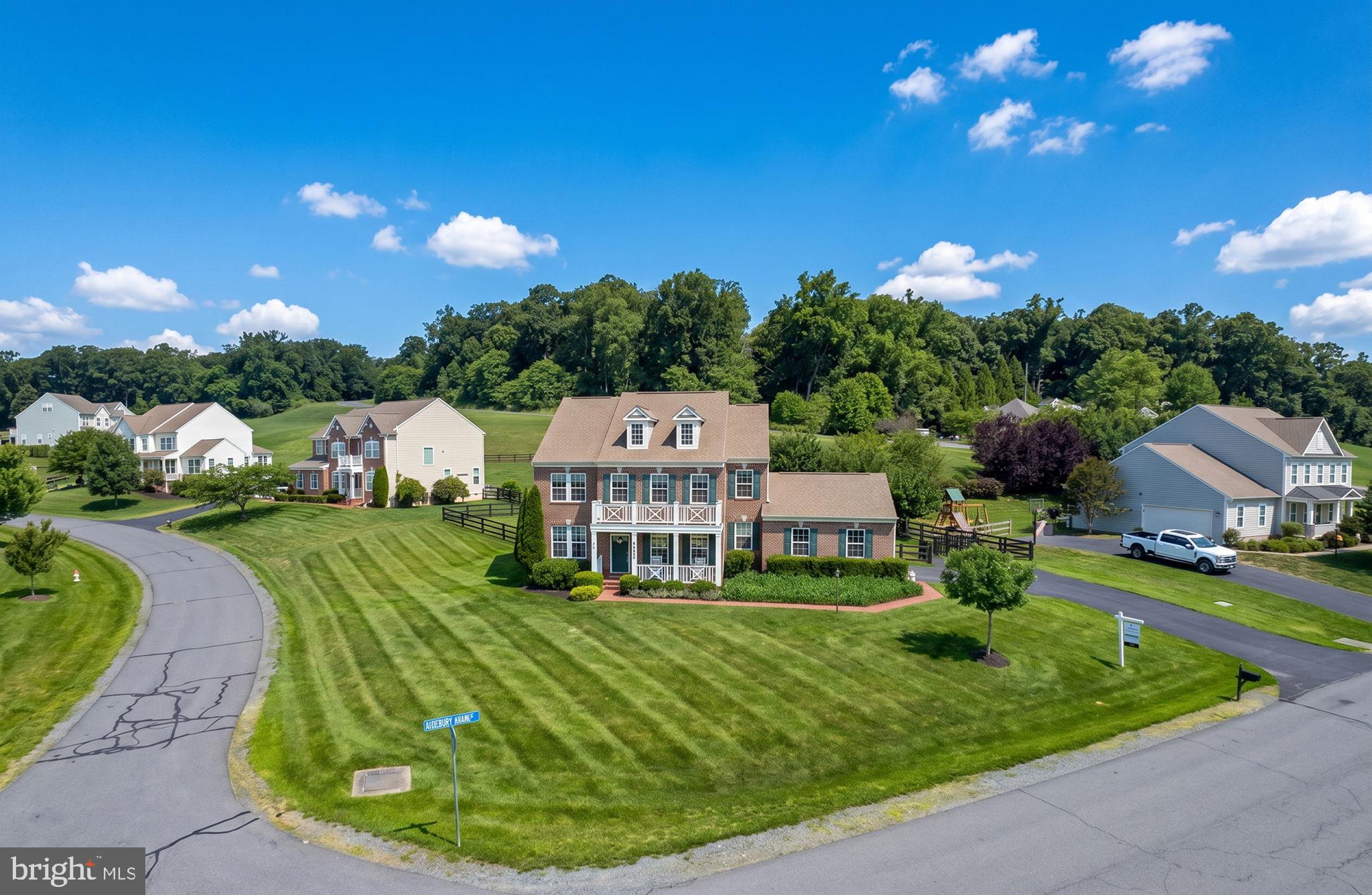 15631 AVEBURY MANOR PLACE