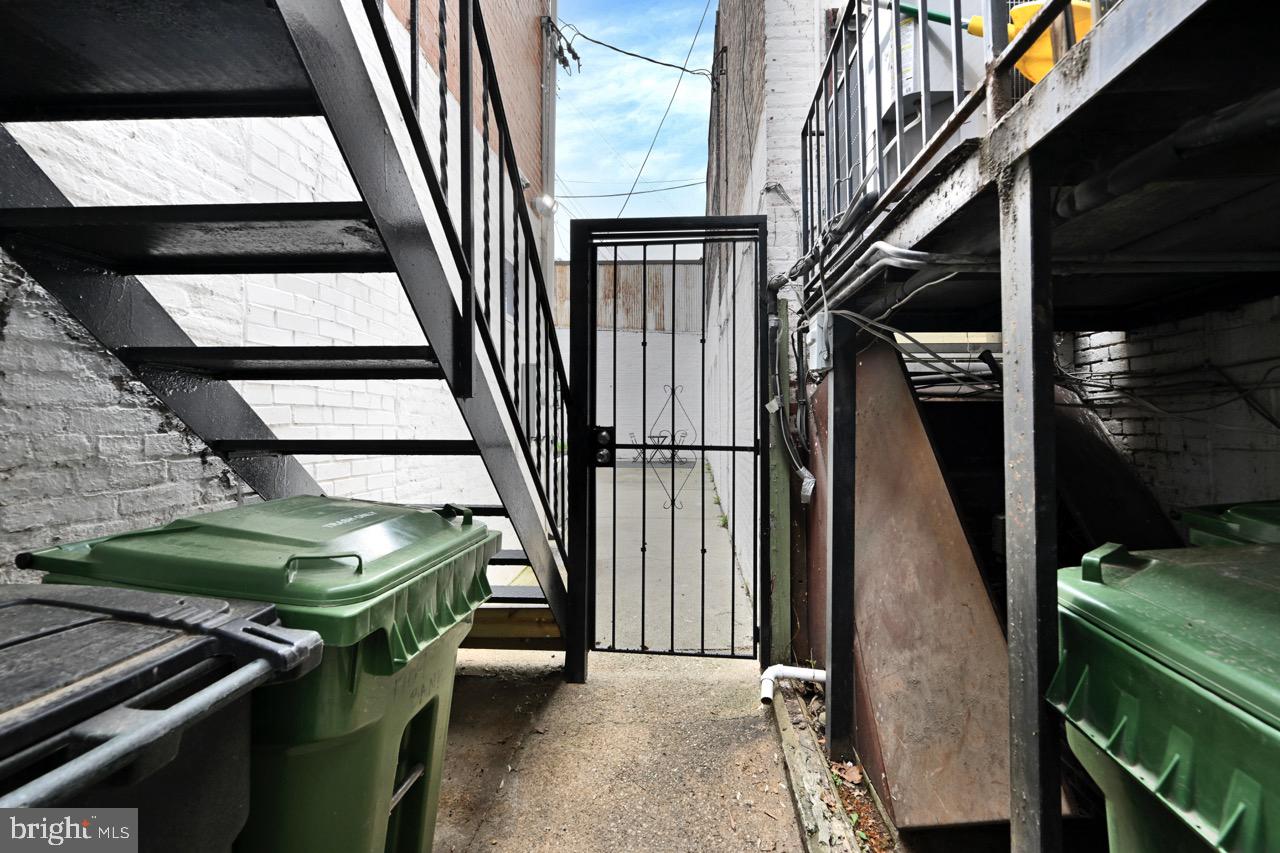 FELLS POINT HISTORIC DISTRICT - Residential Income