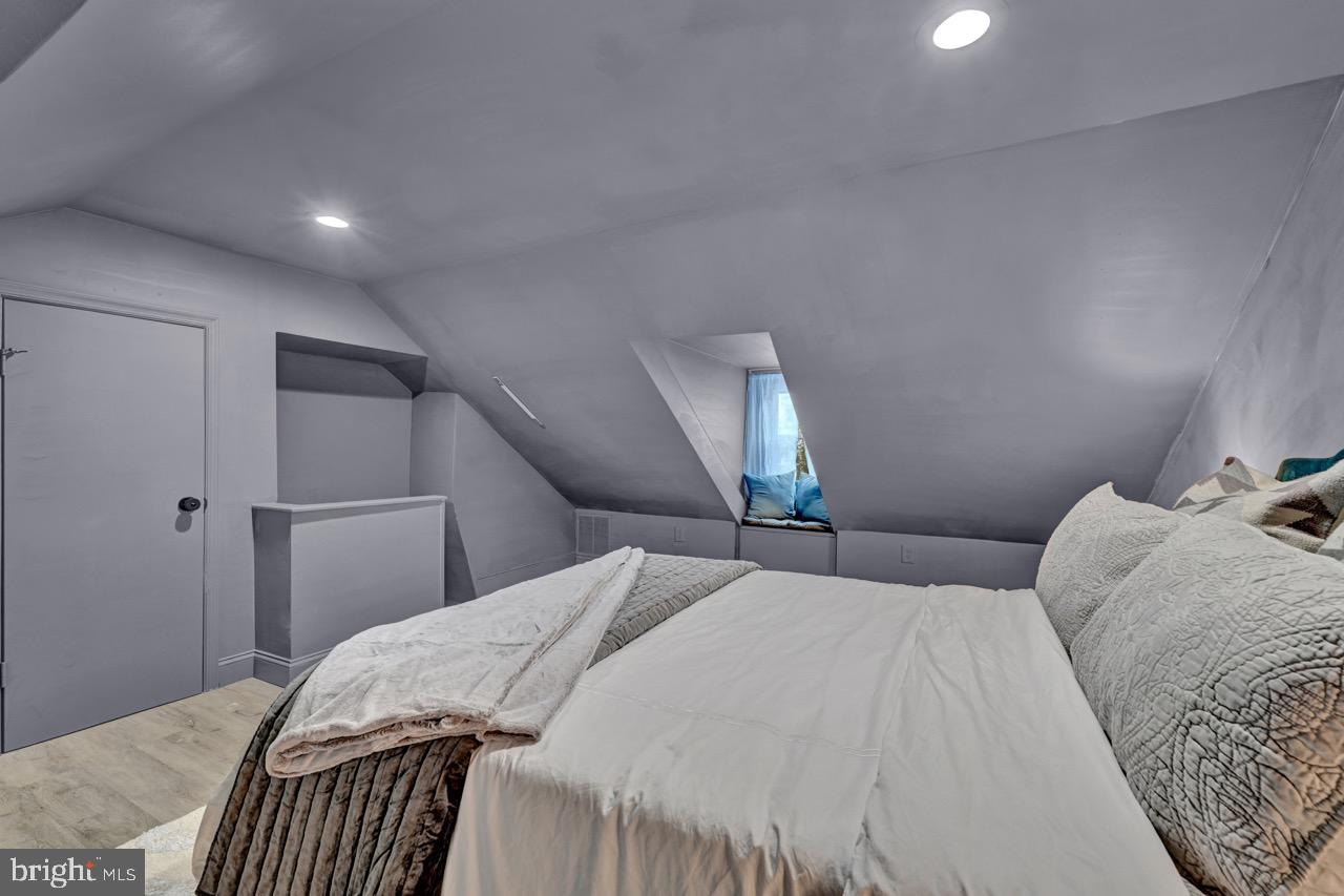 FELLS POINT HISTORIC DISTRICT - Residential Income