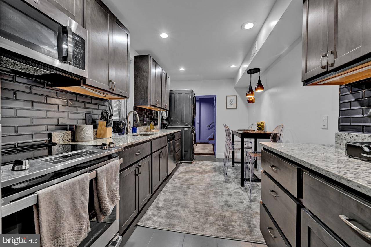 FELLS POINT HISTORIC DISTRICT - Residential Income