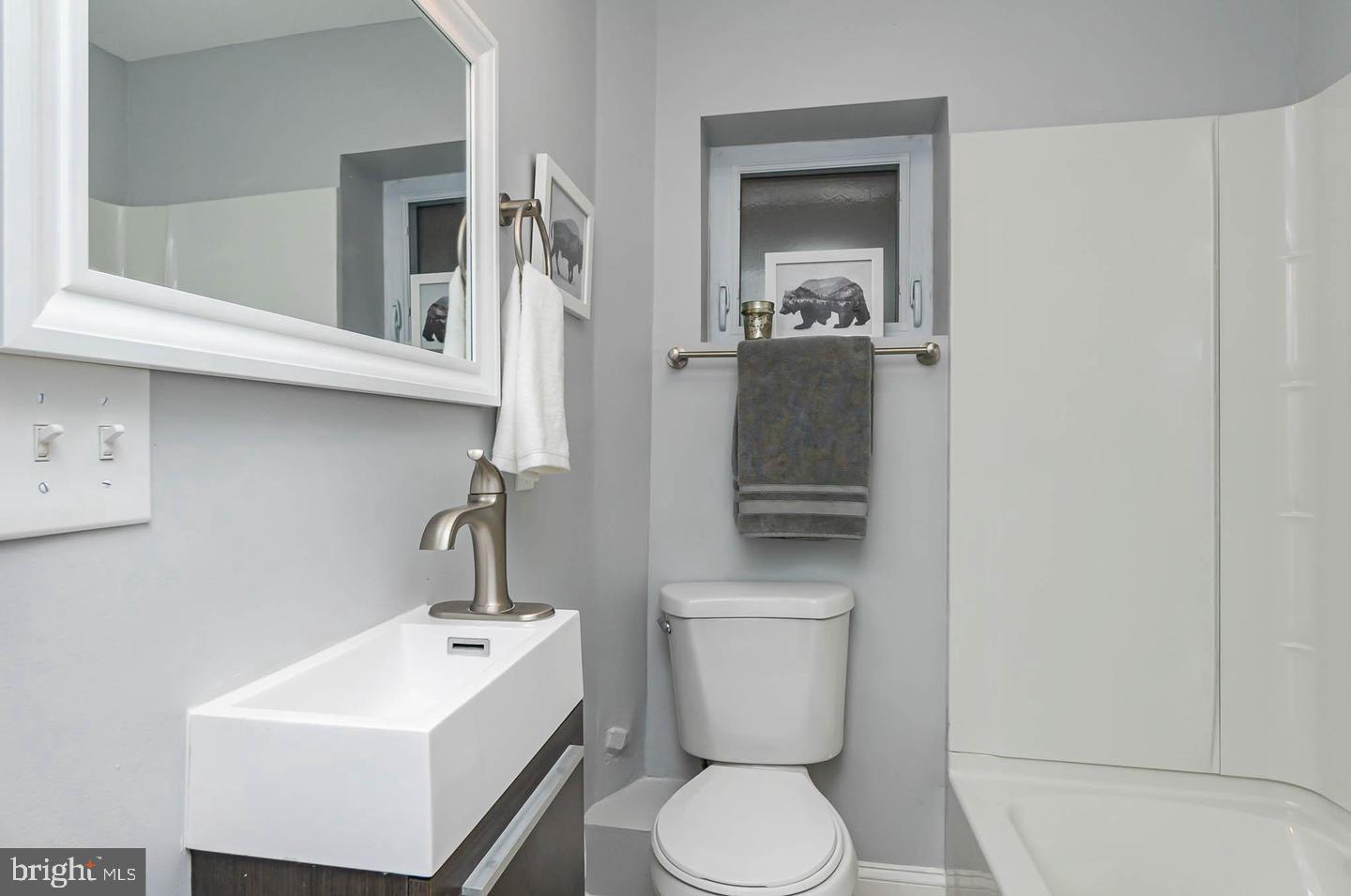 FELLS POINT HISTORIC DISTRICT - Residential Income