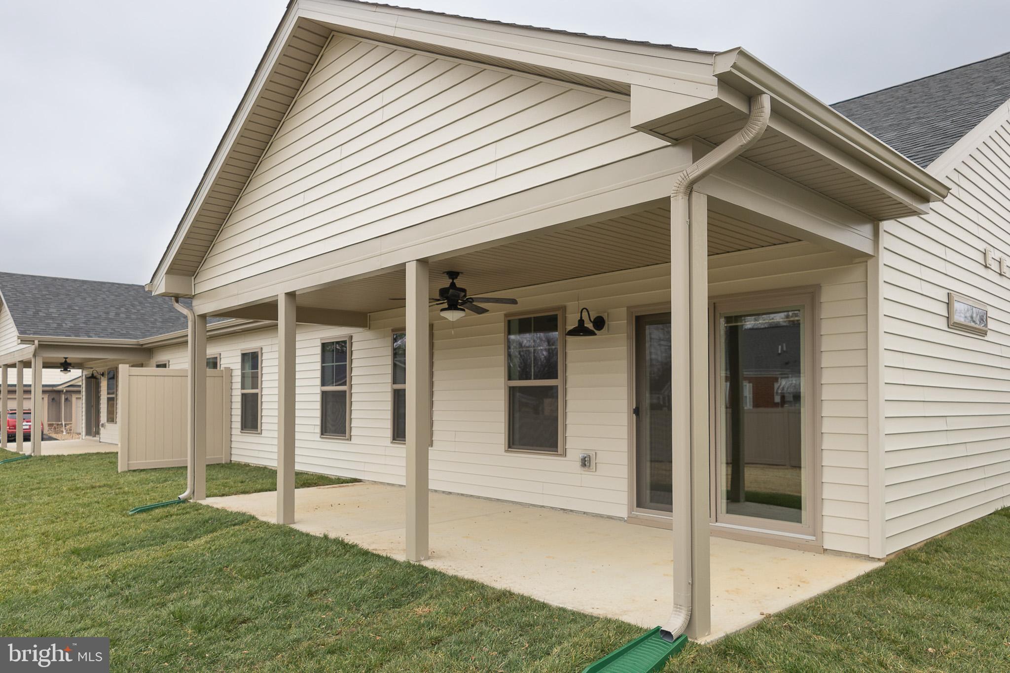 THE VILLAS AT WARM SPRINGS - Residential