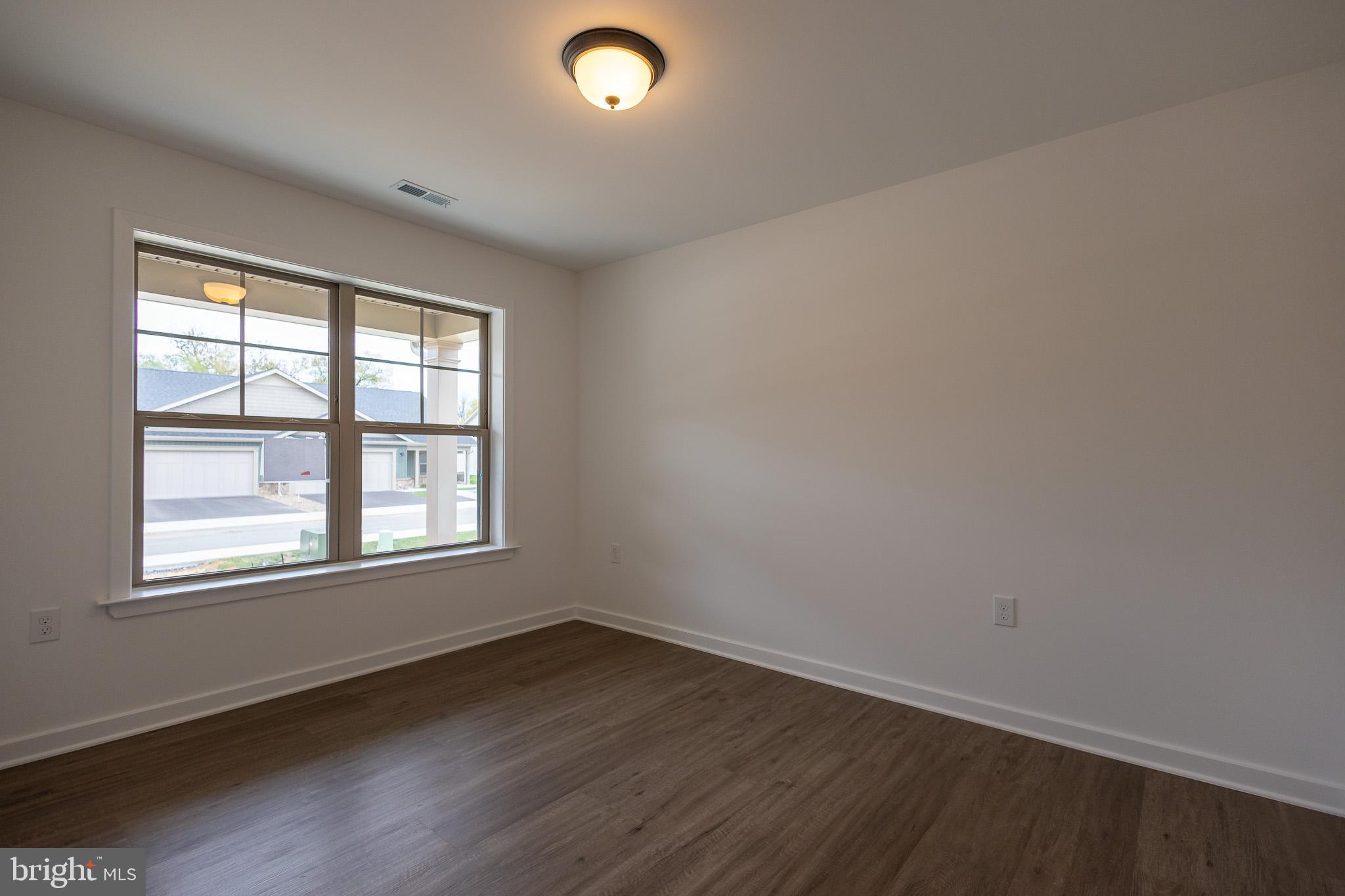 THE VILLAS AT WARM SPRINGS - Residential