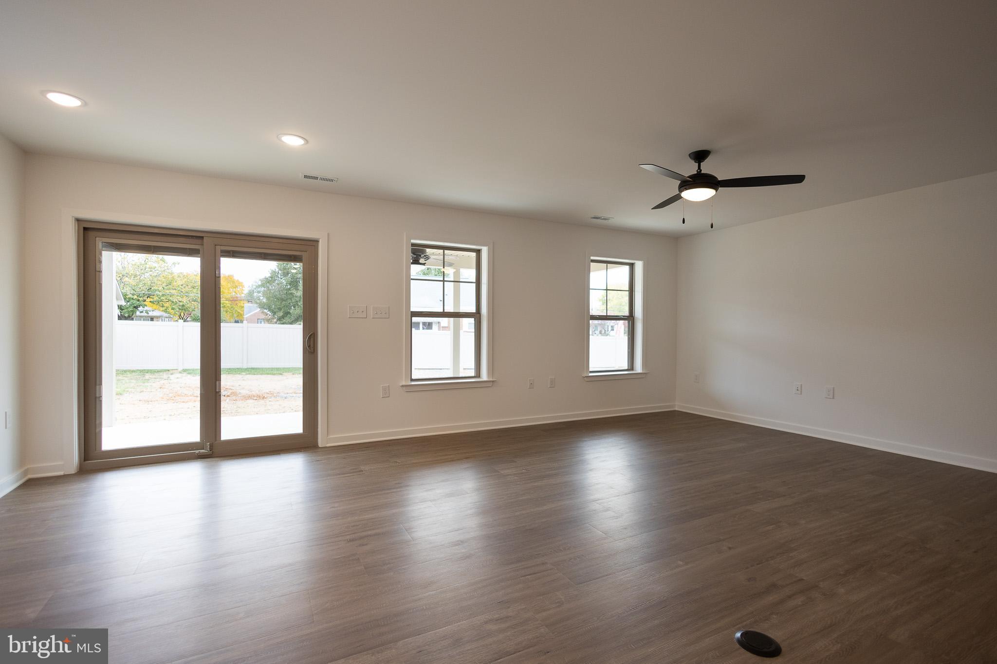 THE VILLAS AT WARM SPRINGS - Residential