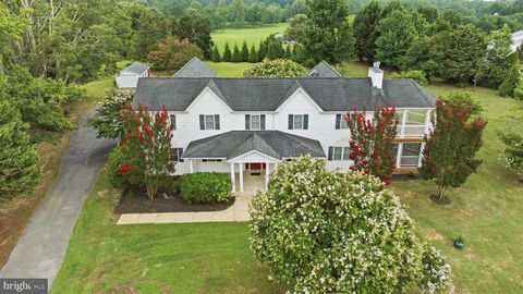 Homes For Sale - 9610 Penns Hill Road<br/> Charles County, LA PLATA, MD 20646
