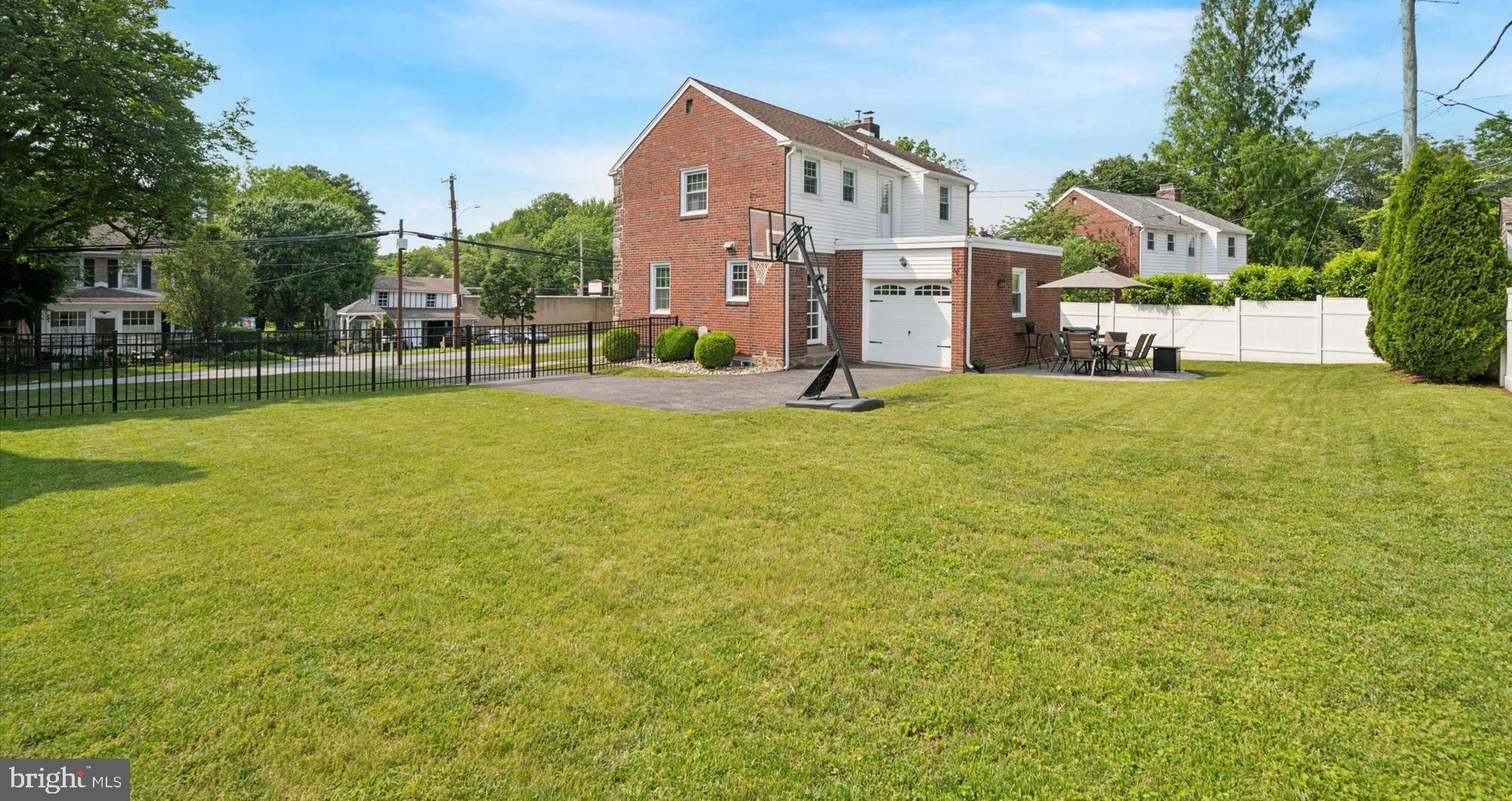 975 OLD SPROUL ROAD